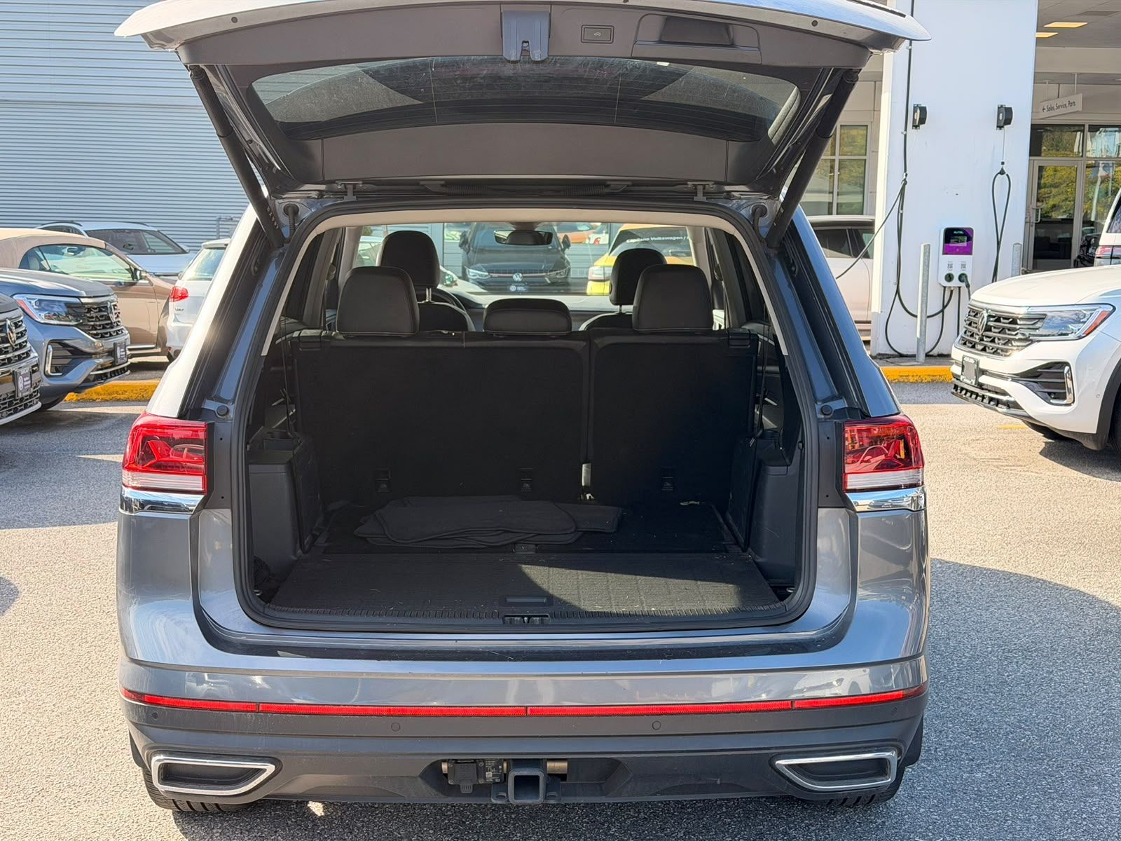 Photo 2024 Volkswagen Atlas Highline #6