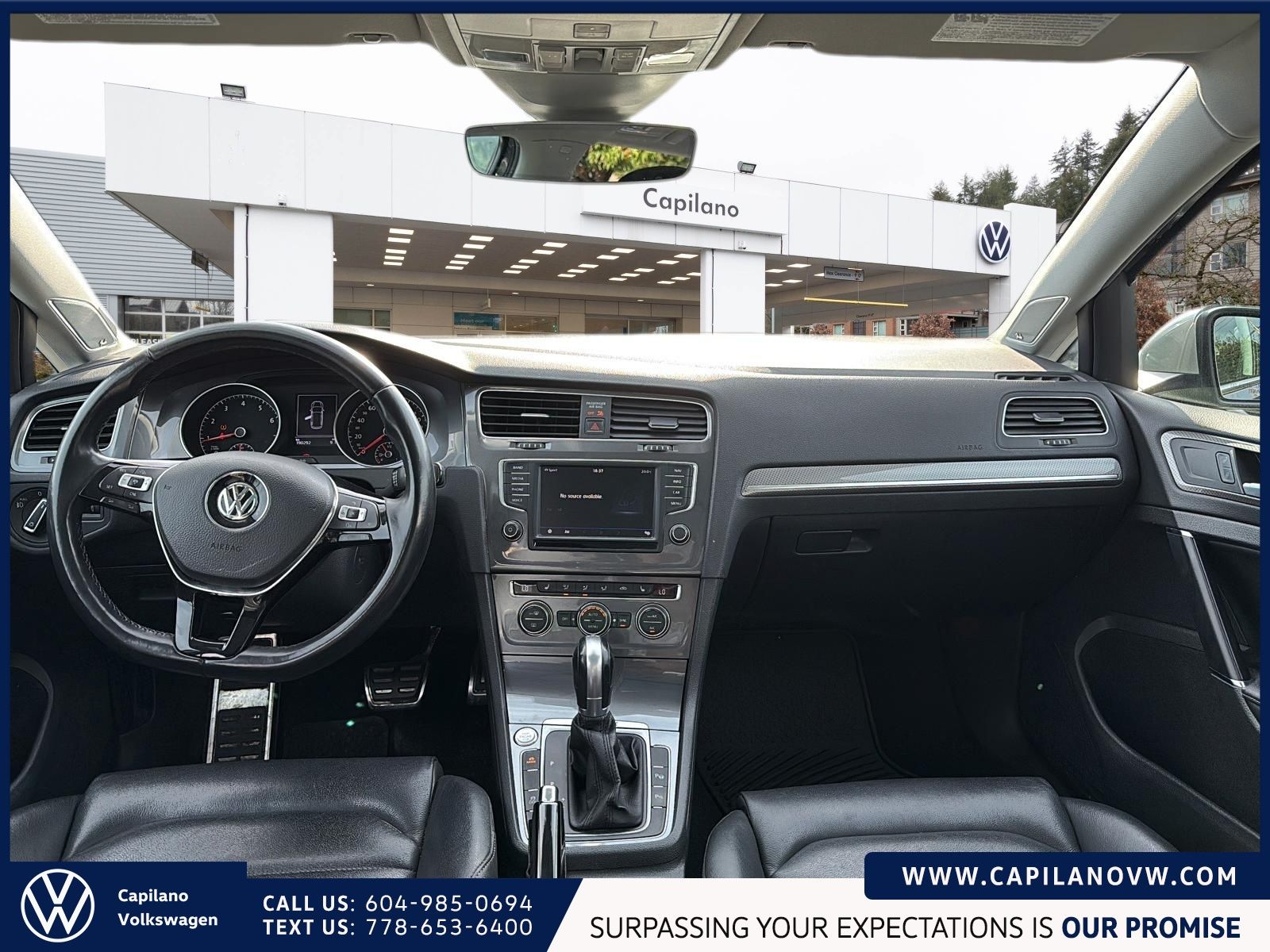 2017 Volkswagen GOLF ALLTRACK 4MOTION AWD Rare Vehicle! Local, One Owner, Well-Maintained