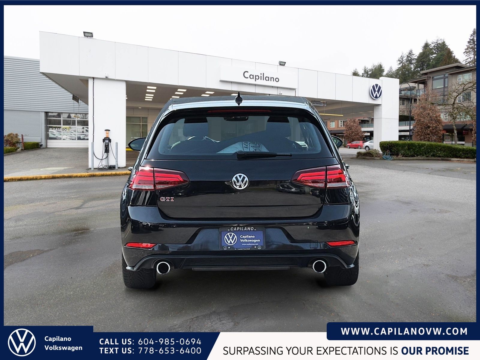 2019 Volkswagen Golf GTI 5-Door 6-Spd/Manual Just Arrived! Low Kms, Great Overall Condition