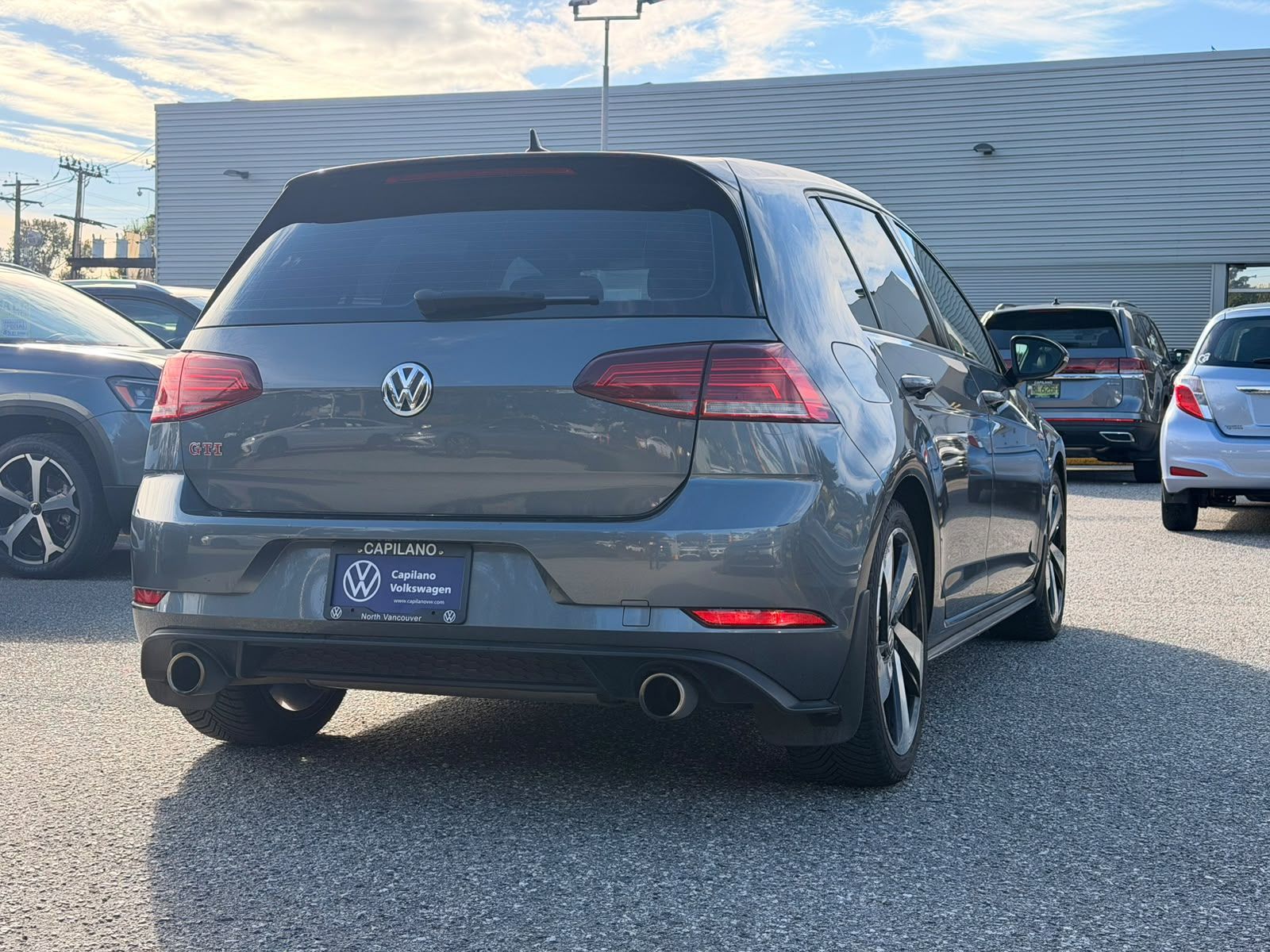 Photo 2020 Volkswagen Golf GTI Autobahn | Leather Package #3