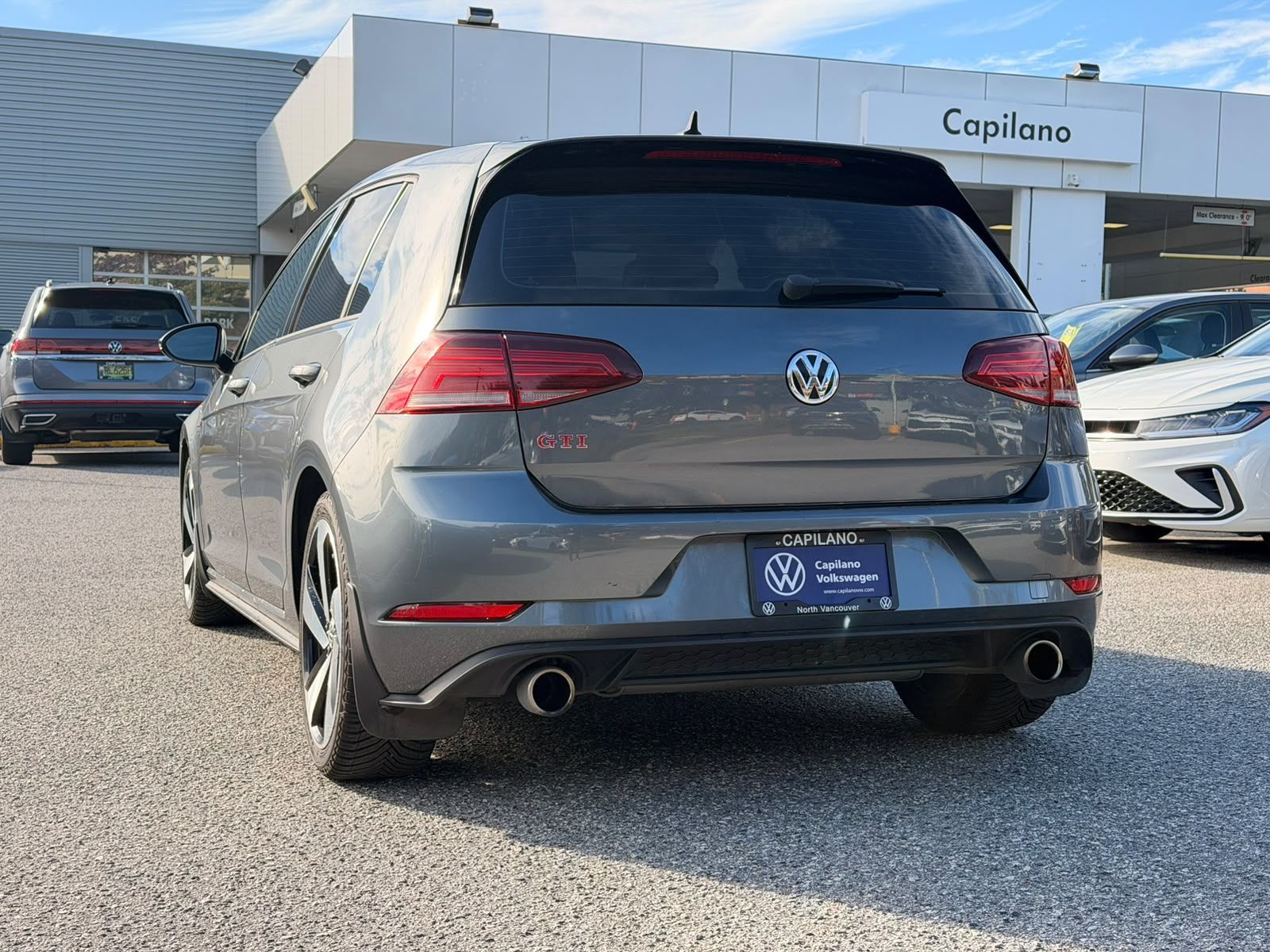 Photo 2020 Volkswagen Golf GTI Autobahn | Leather Package #5