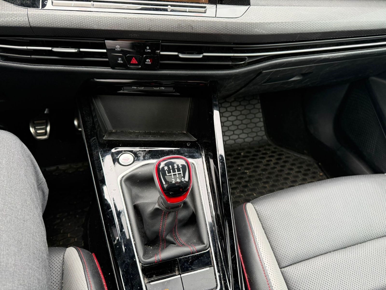 Photo 2024 Volkswagen Golf GTI 380 Performance | 6-Speed/Manual #6
