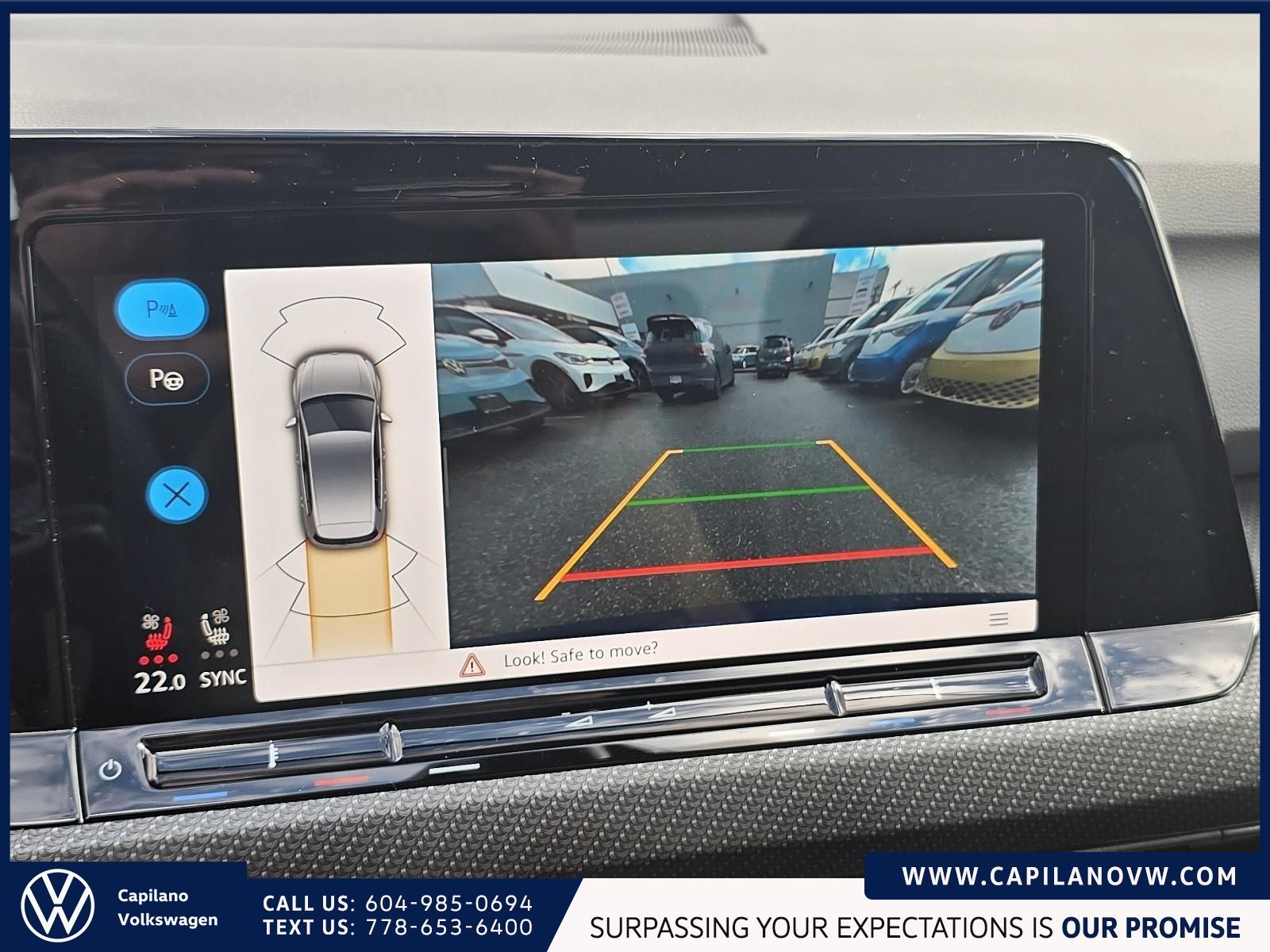 2022 Volkswagen Golf R DSG/Automatic | Panoramic Sunroof Just Arrived! Local Vehicle, Well-Maintained, Low KM