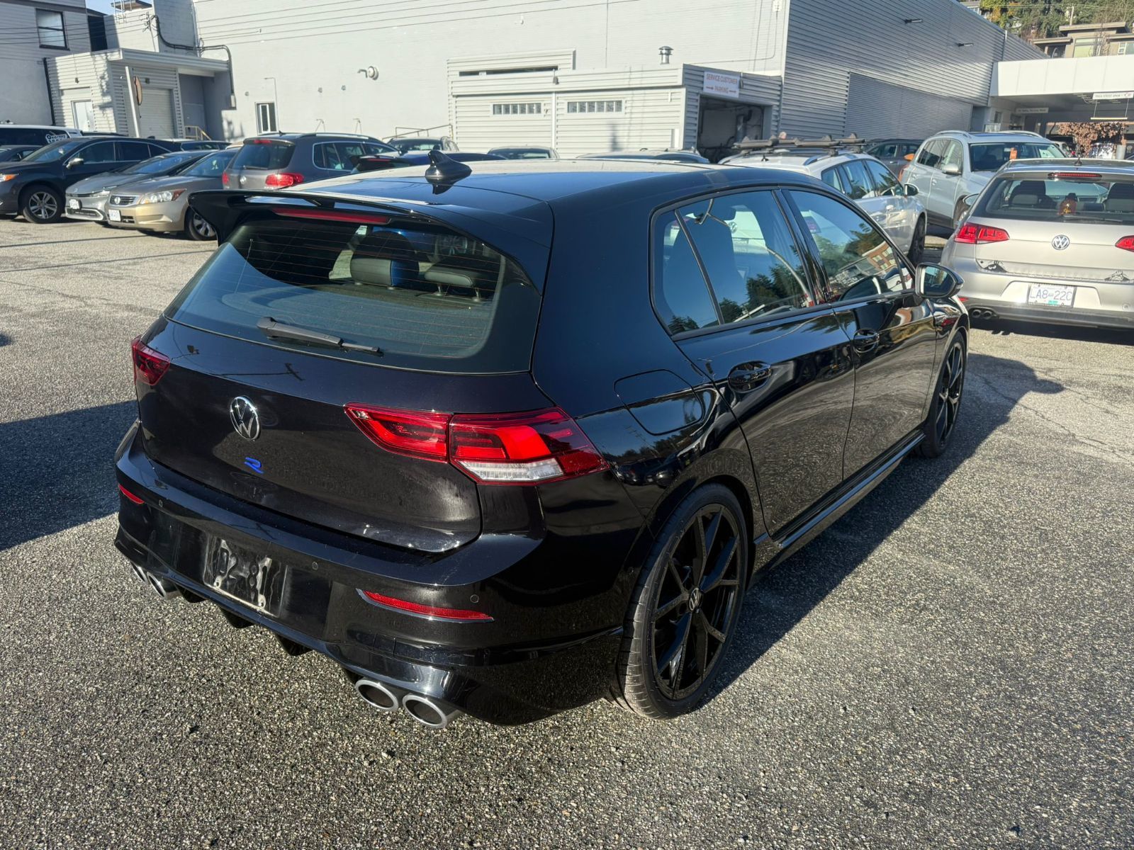Photo 2023 Volkswagen Golf R 20th Anniversary | 6-Speed/Manual #7