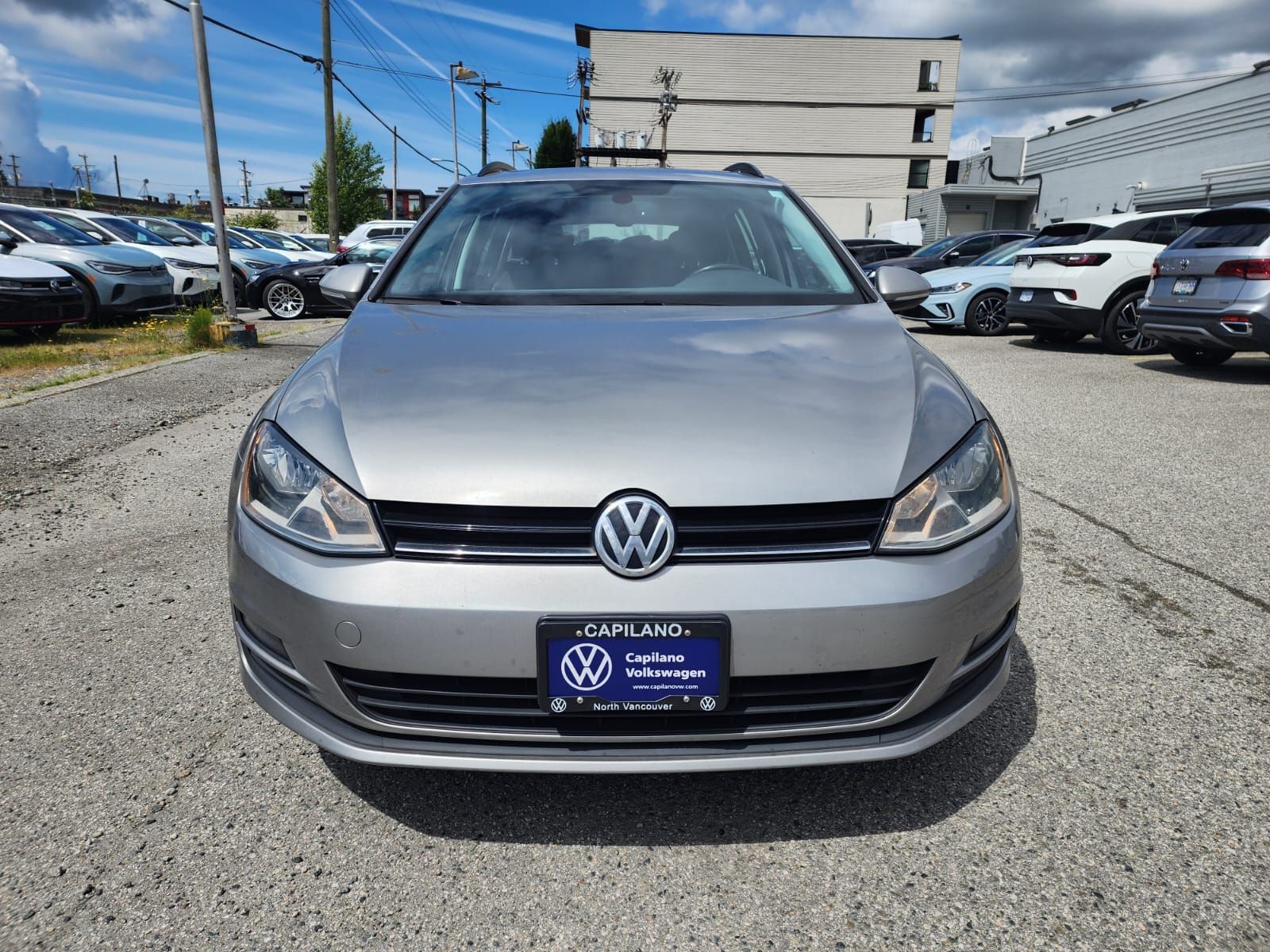 2016 Volkswagen Golf Sportwagon 1.8 TSI COMFORTLINE 6-SPEED AUTOMATIC Just Arrived!