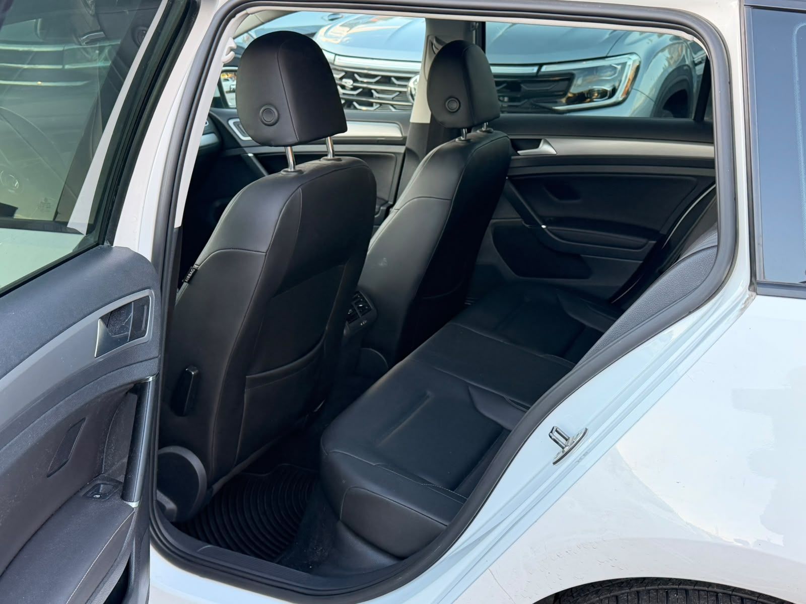 Photo 2016 Volkswagen Golf Sportwagon Comfortline #8