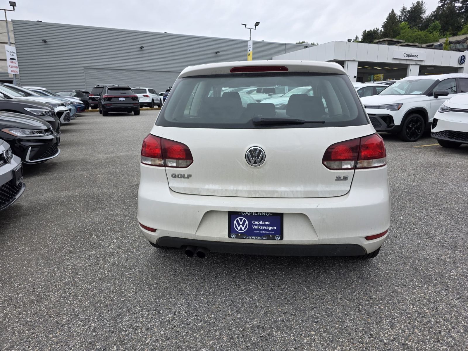 2013 Volkswagen Golf Trendline 3-Door Automatic Just Arrived! Low Km, Cold Weather Package