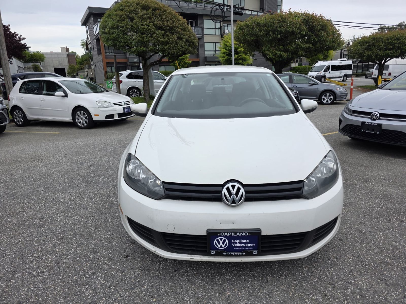 2013 Volkswagen Golf Trendline 3-Door Automatic Just Arrived! Low Km, Cold Weather Package