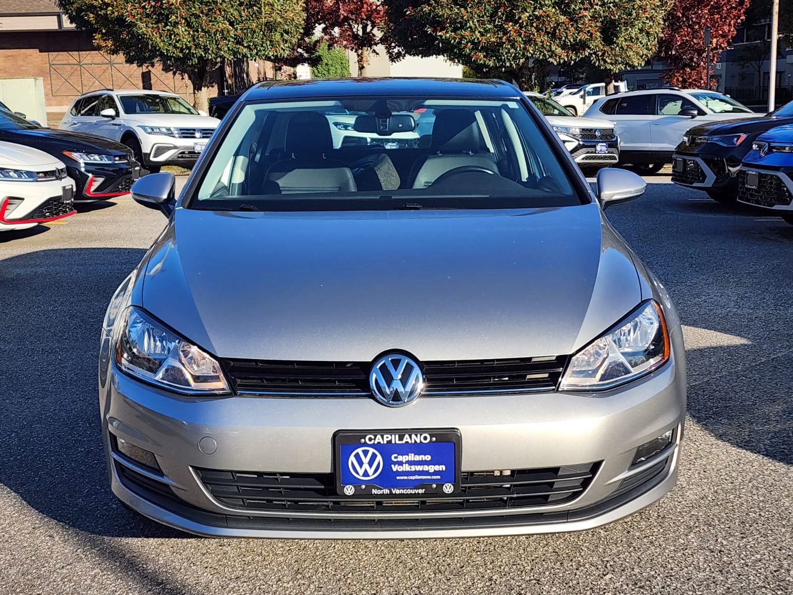 Photo 2016 Volkswagen Golf 1.8 TSI 5-Door Automatic | Convenience Package #5
