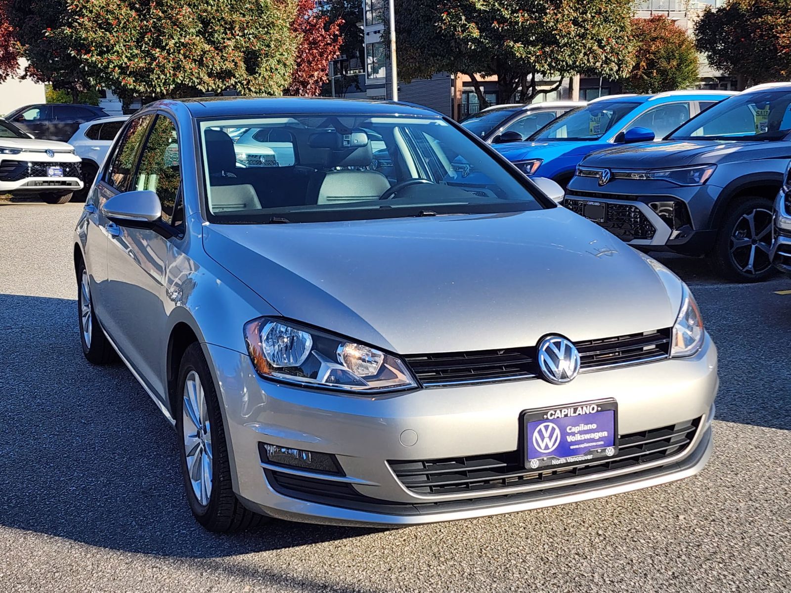 Photo 2016 Volkswagen Golf 1.8 TSI 5-Door Automatic | Convenience Package #2
