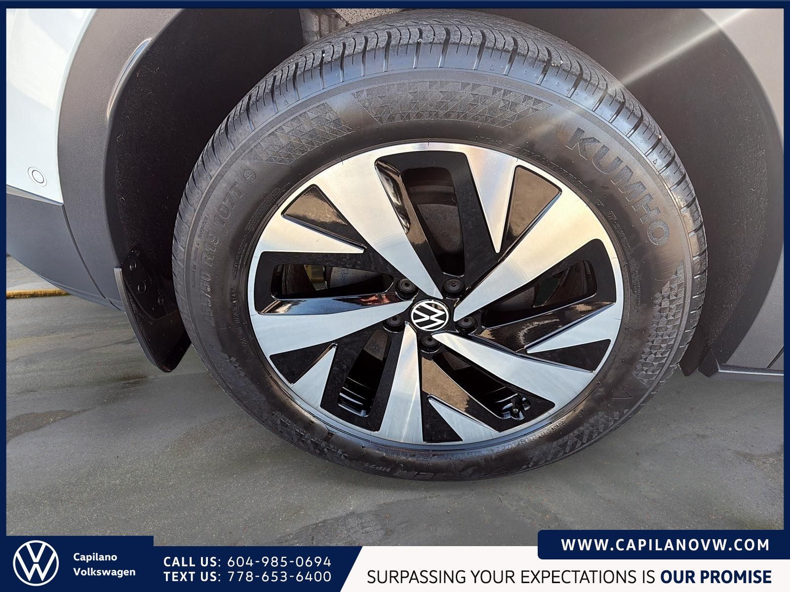 2023 Volkswagen ID.4 Pro AWD | Statement Package Just Arrived! Local, One Owner, Very Well-Equipped