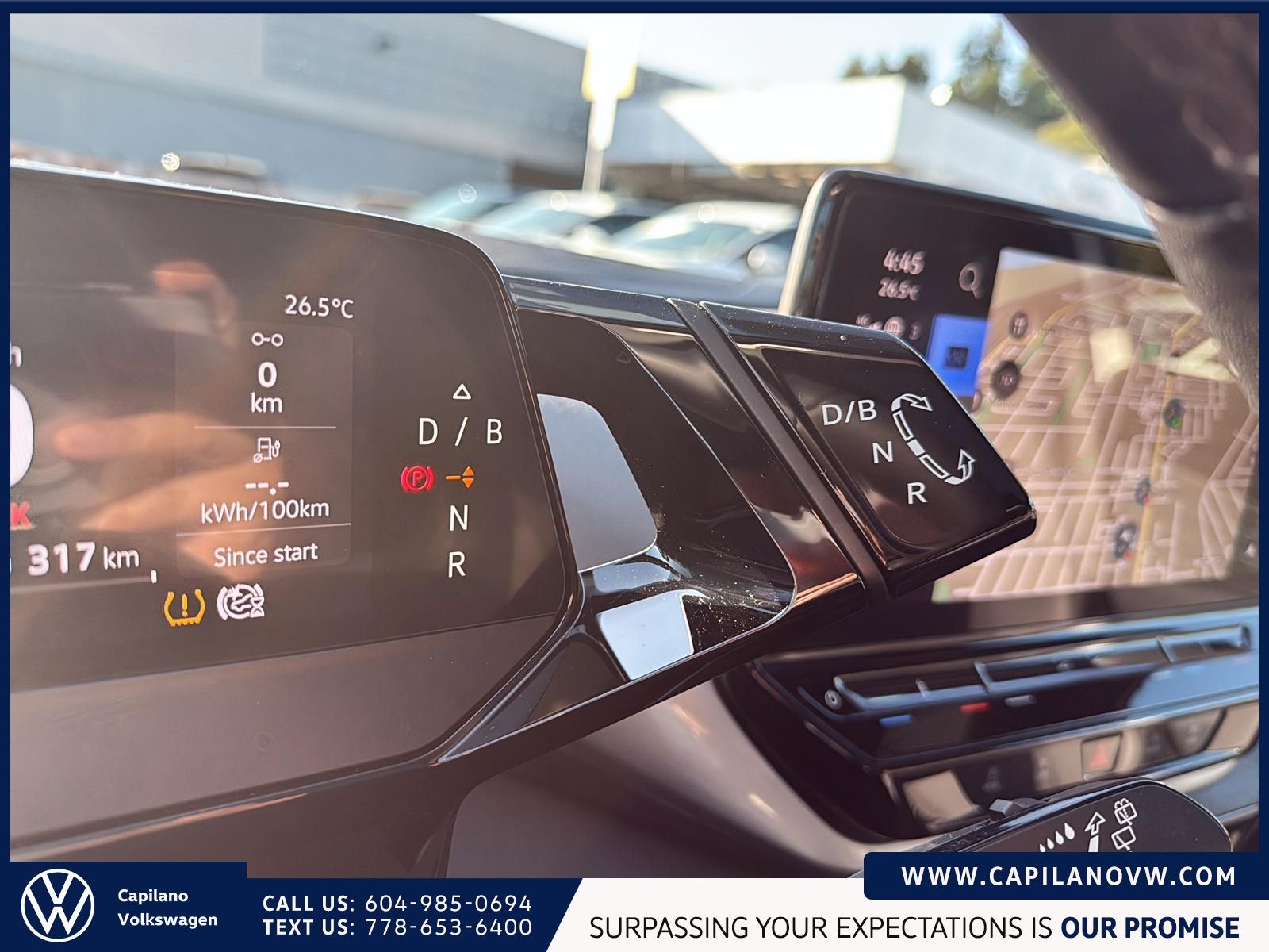 2023 Volkswagen ID.4 Pro AWD | Statement Package Just Arrived! Local, One Owner, Very Well-Equipped