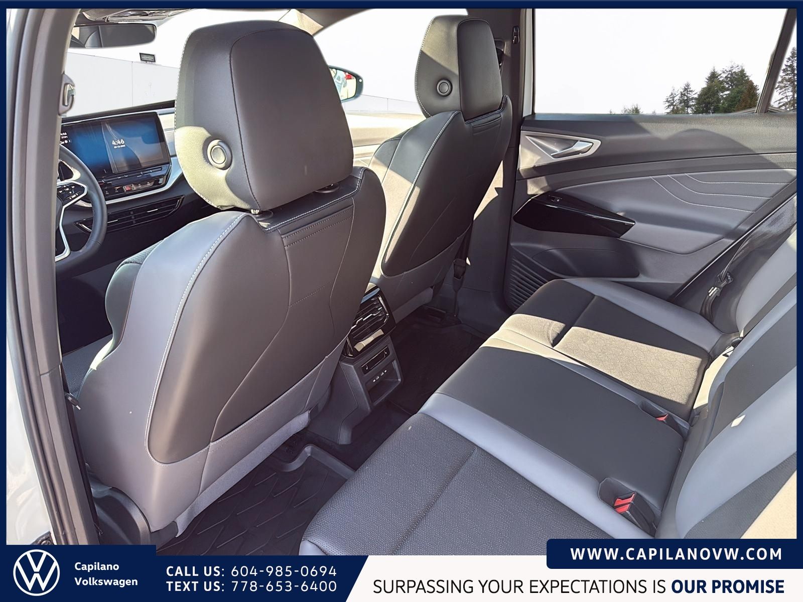 2023 Volkswagen ID.4 Pro AWD | Statement Package Just Arrived! Local, One Owner, Very Well-Equipped
