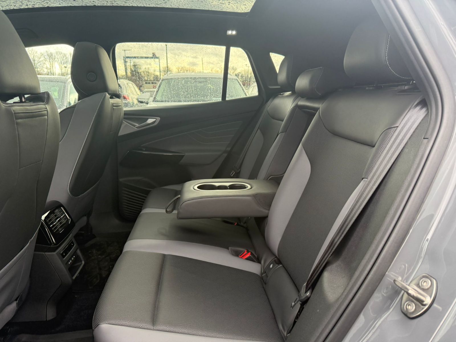 2023 Volkswagen ID.4 Pro AWD | Statement Package Just Arrived! Local Vehicle, One Owner, No Accidents