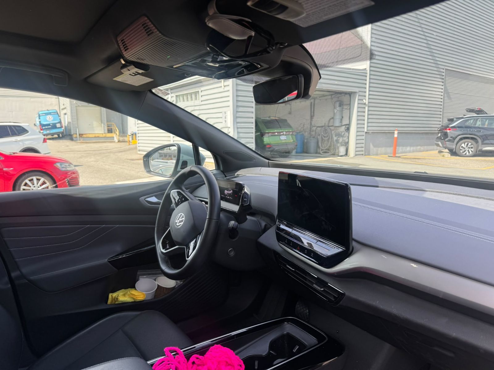 Photo 2023 Volkswagen ID.4 Pro AWD | Statement Package & Heat Pump #6