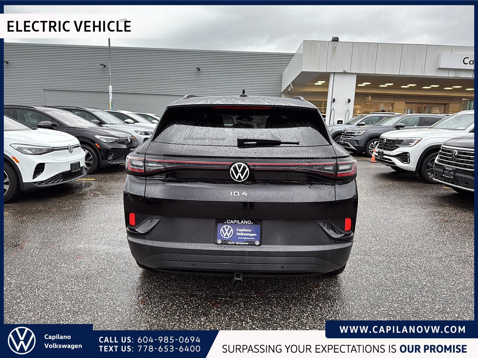 2024 Volkswagen ID.4 Pro AWD | Panoramic Sunroof & Heat Pump Just Arrived! Local Vehicle, One Owner, No Accidents