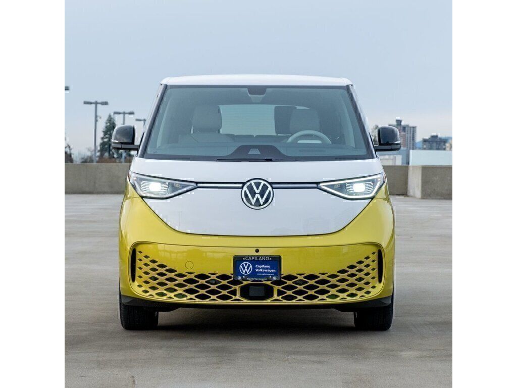 2025 Volkswagen ID. Buzz 1st Edition 4MOTION DISPLAY VEHICLE