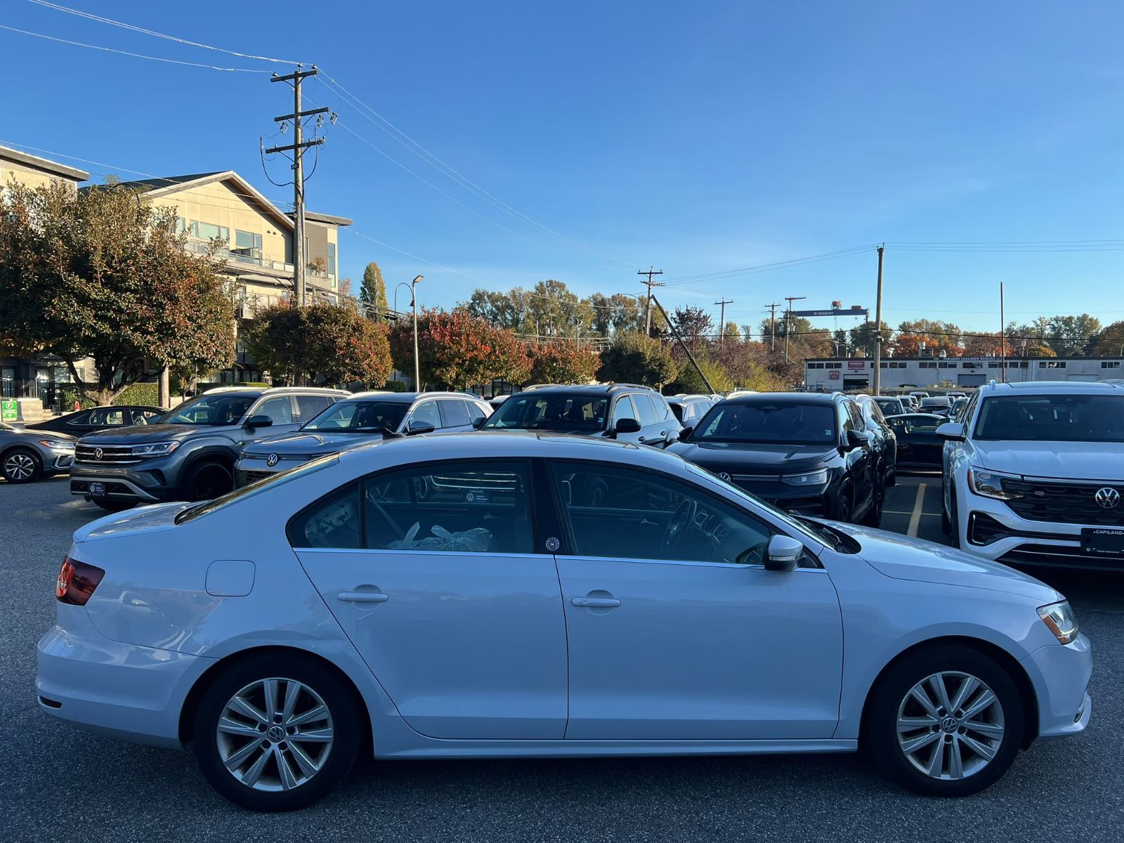 Photo 2017 Volkswagen Jetta Sedan Wolfsburg Edition #2
