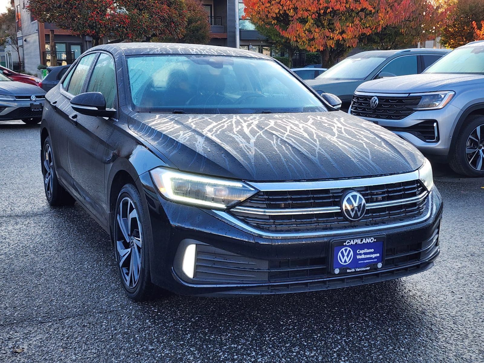 Photo 2024 Volkswagen Jetta Highline 1.5 T 8Sp at w/Tip #3