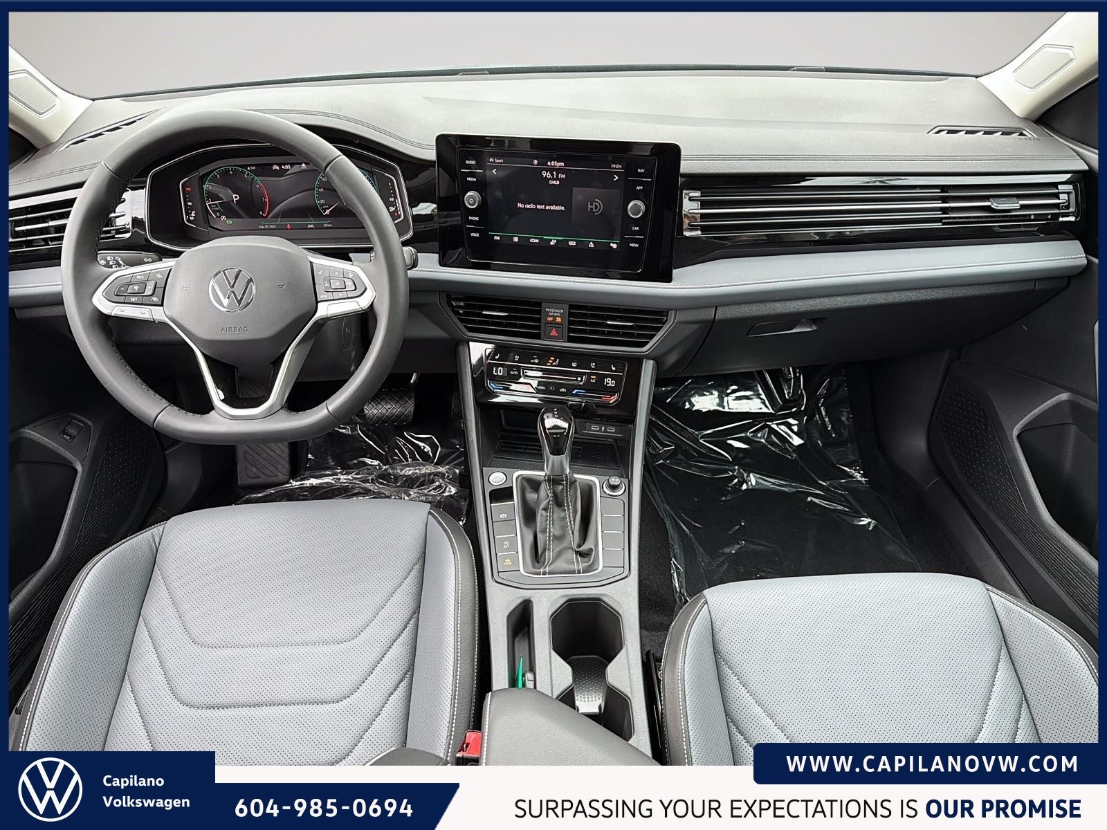 2025 Volkswagen Jetta Highline Auto