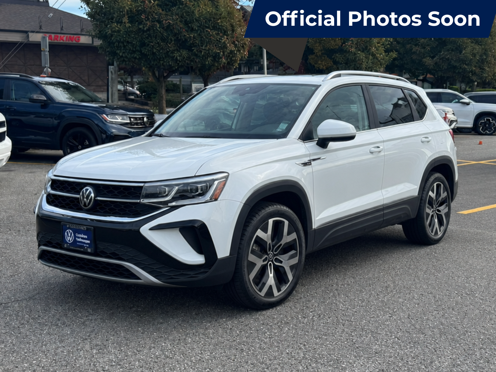 Photo 2022 Volkswagen Taos Highline 4MOTION | Driver Assistance Package #1