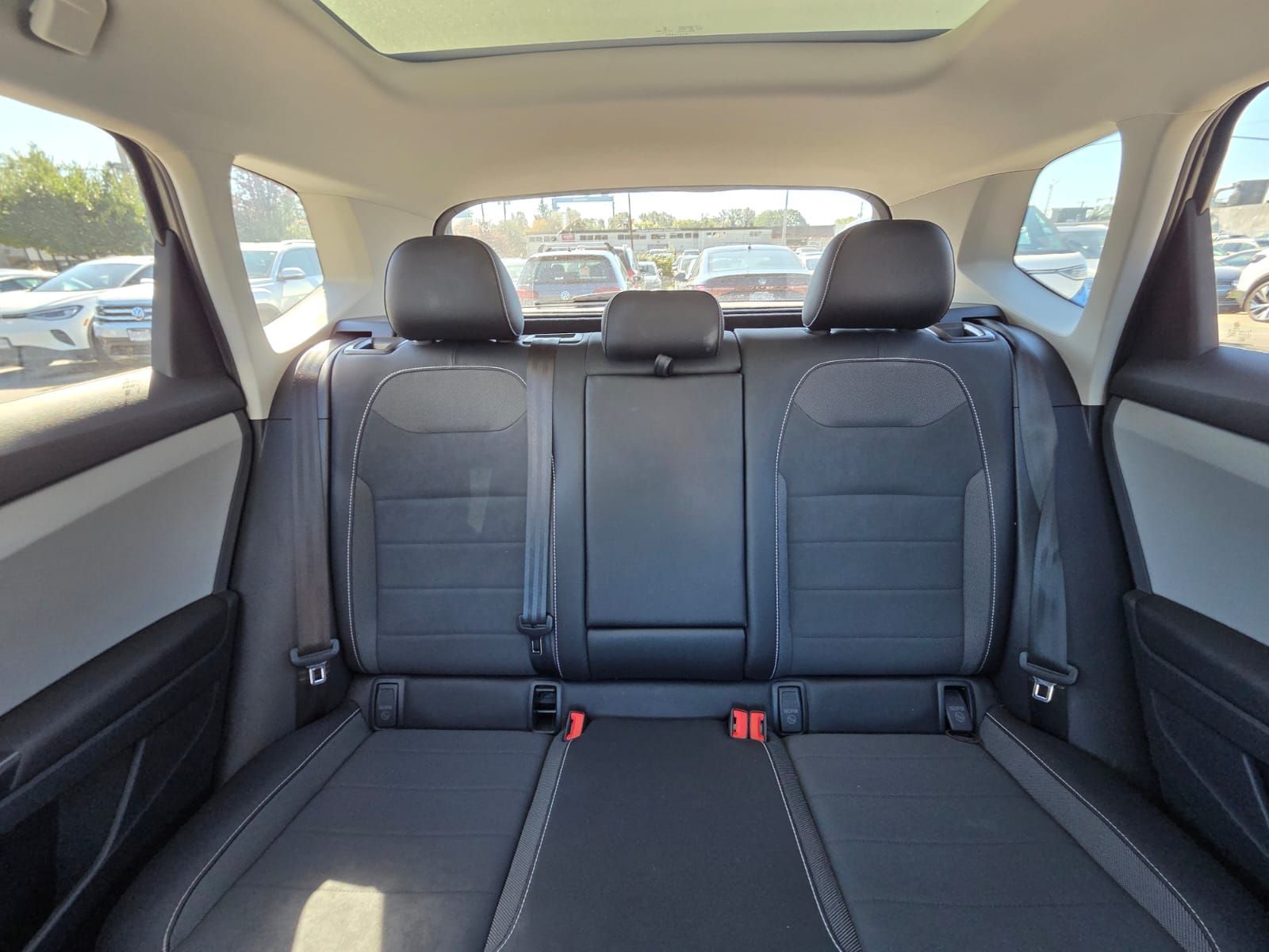 Photo 2022 Volkswagen Taos Comfortline #6