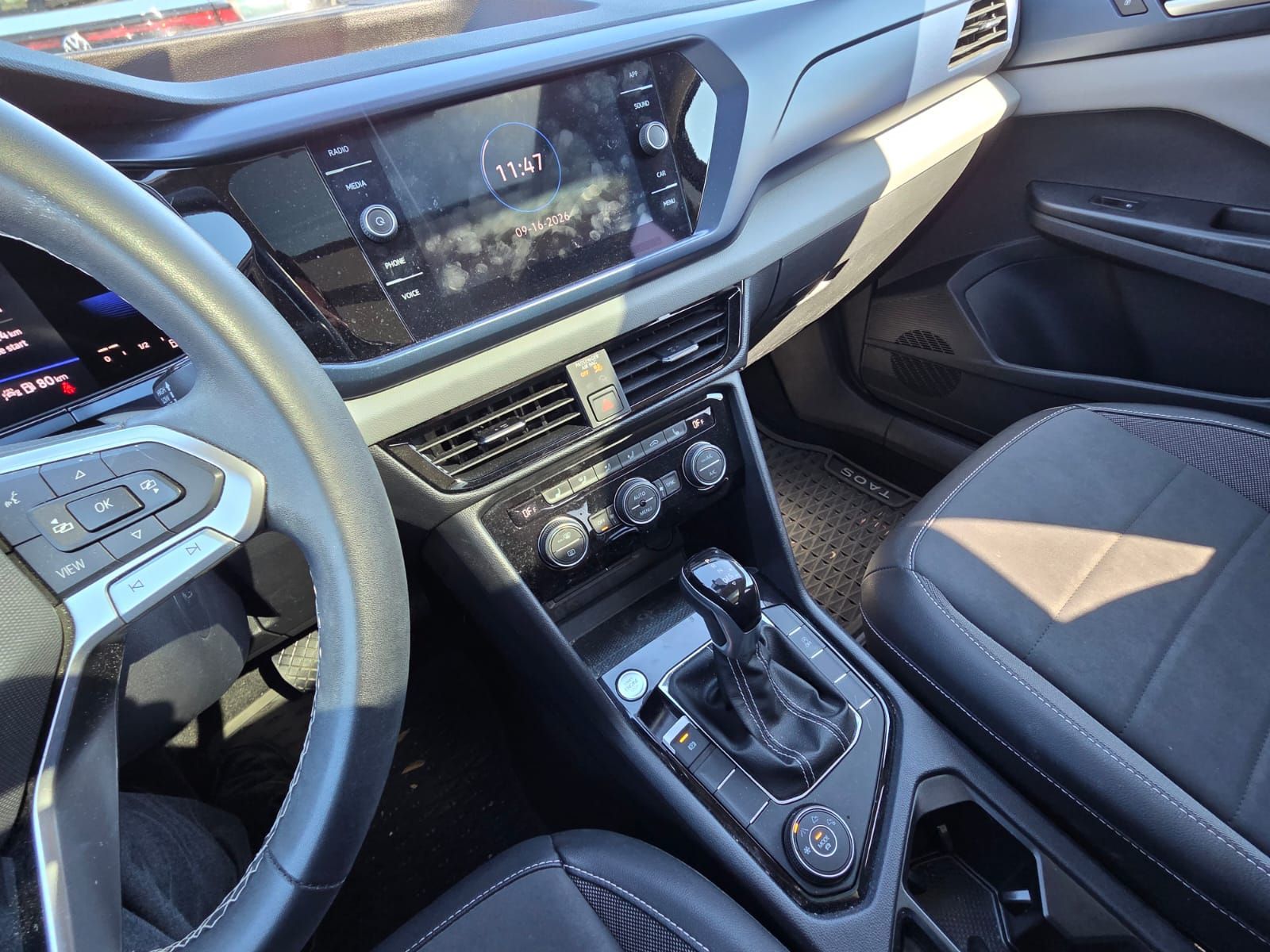 Photo 2022 Volkswagen Taos Comfortline #7