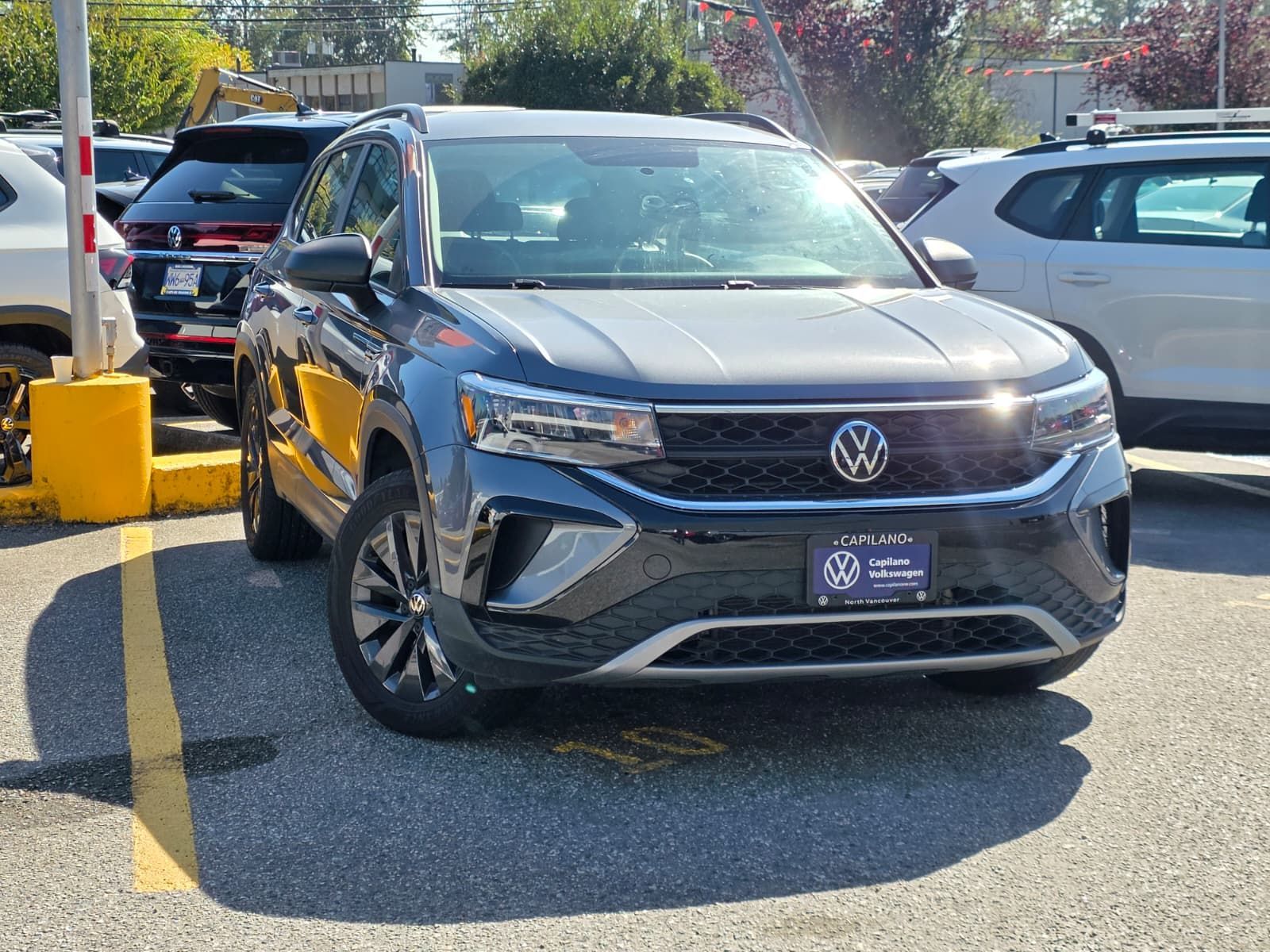 Photo 2022 Volkswagen Taos Trendline #2