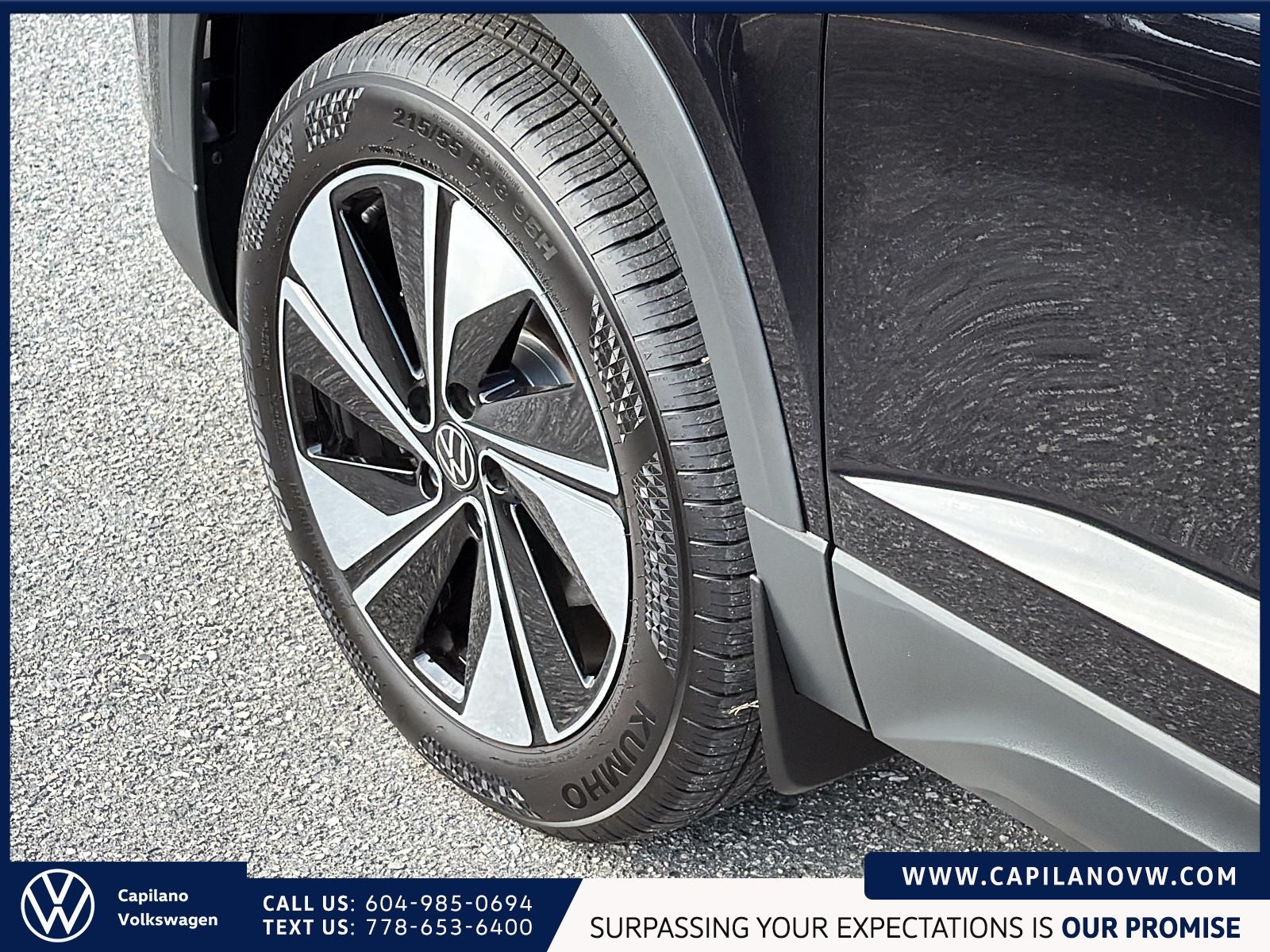 2023 Volkswagen Taos Comfortline 4MOTION | Panoramic Sunroof Local, One Owner, Low KM!