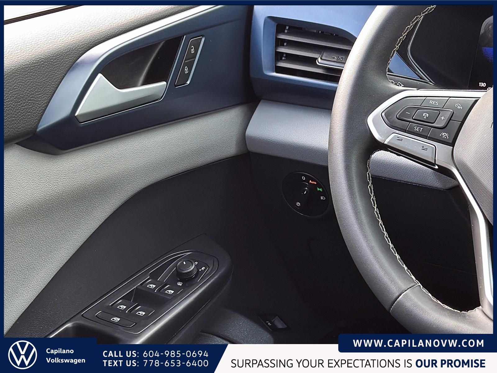 2023 Volkswagen Taos Comfortline 4MOTION | Panoramic Sunroof Local, One Owner, Low KM!