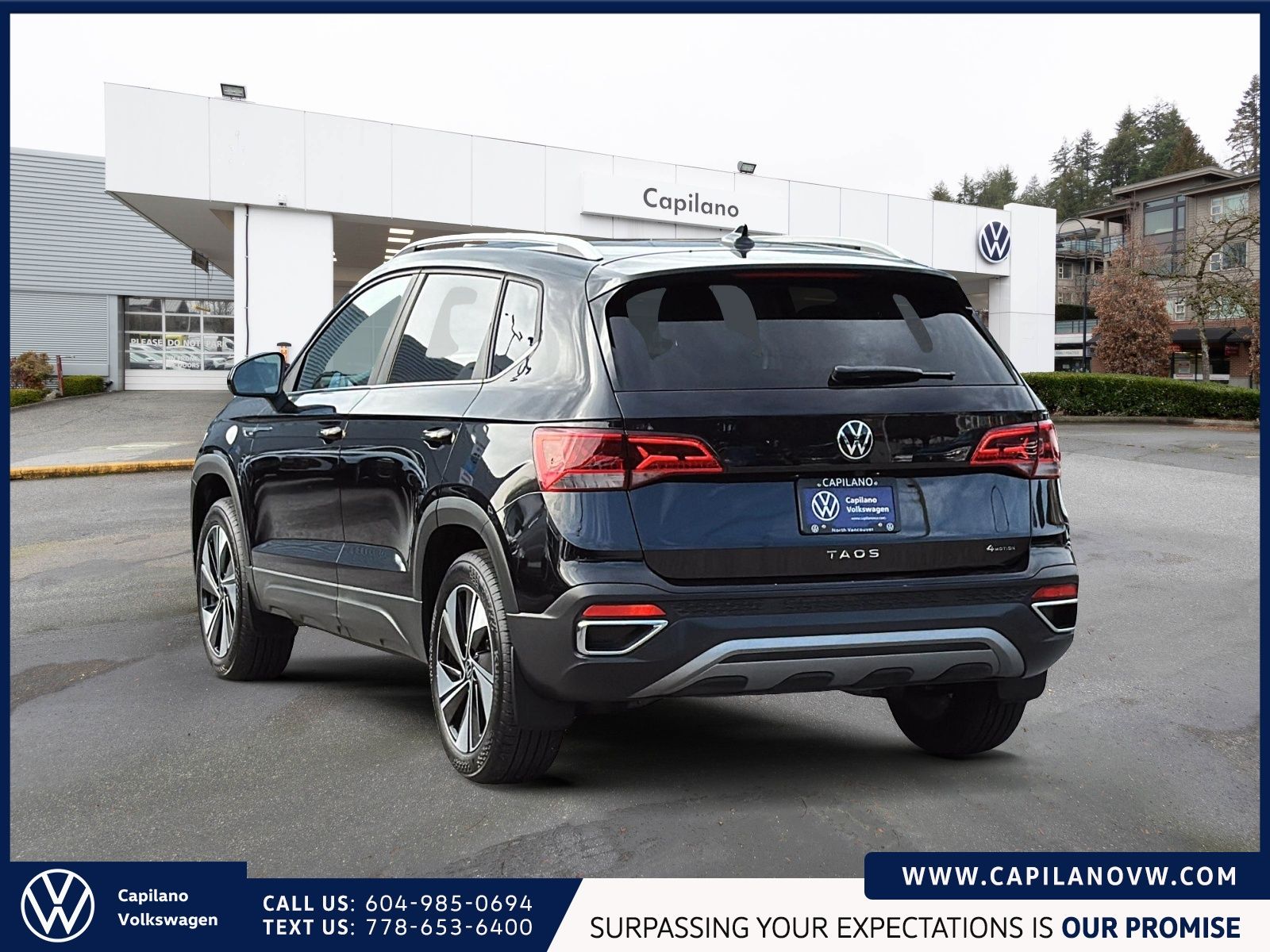 2023 Volkswagen Taos Comfortline 4MOTION | Panoramic Sunroof Local, One Owner, Low KM!