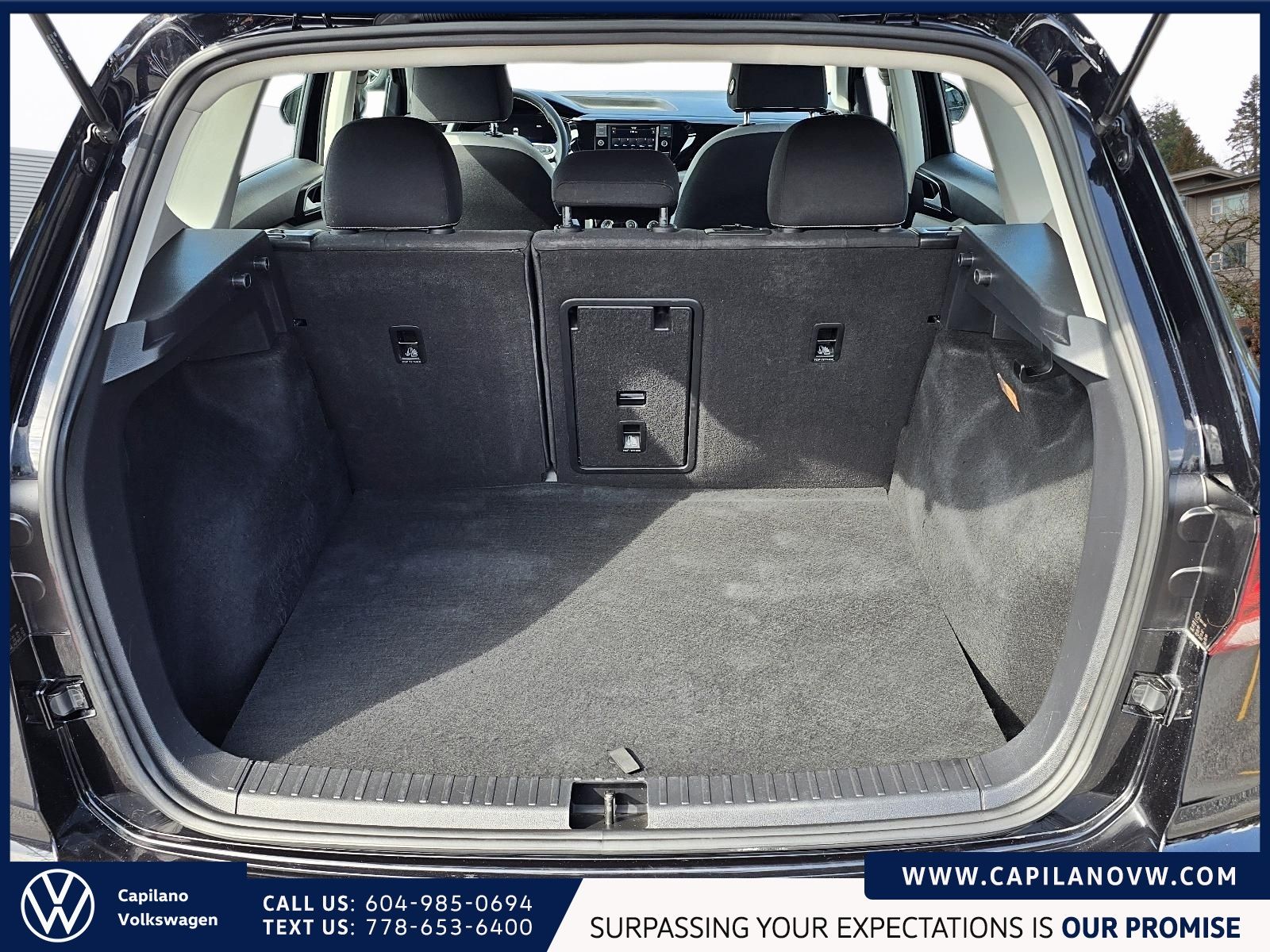 Photo 2023 Volkswagen Taos Trendline 4MOTION #7