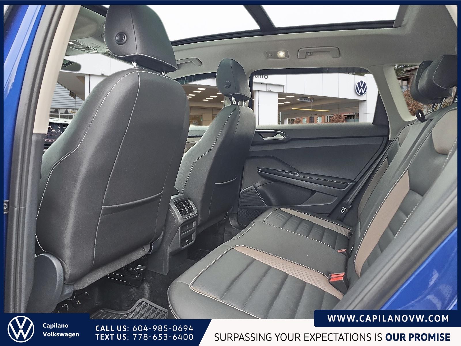 2024 Volkswagen Taos Highline 4MOTION Just Arrived! Local Vehicle, Low KM, No Accidents