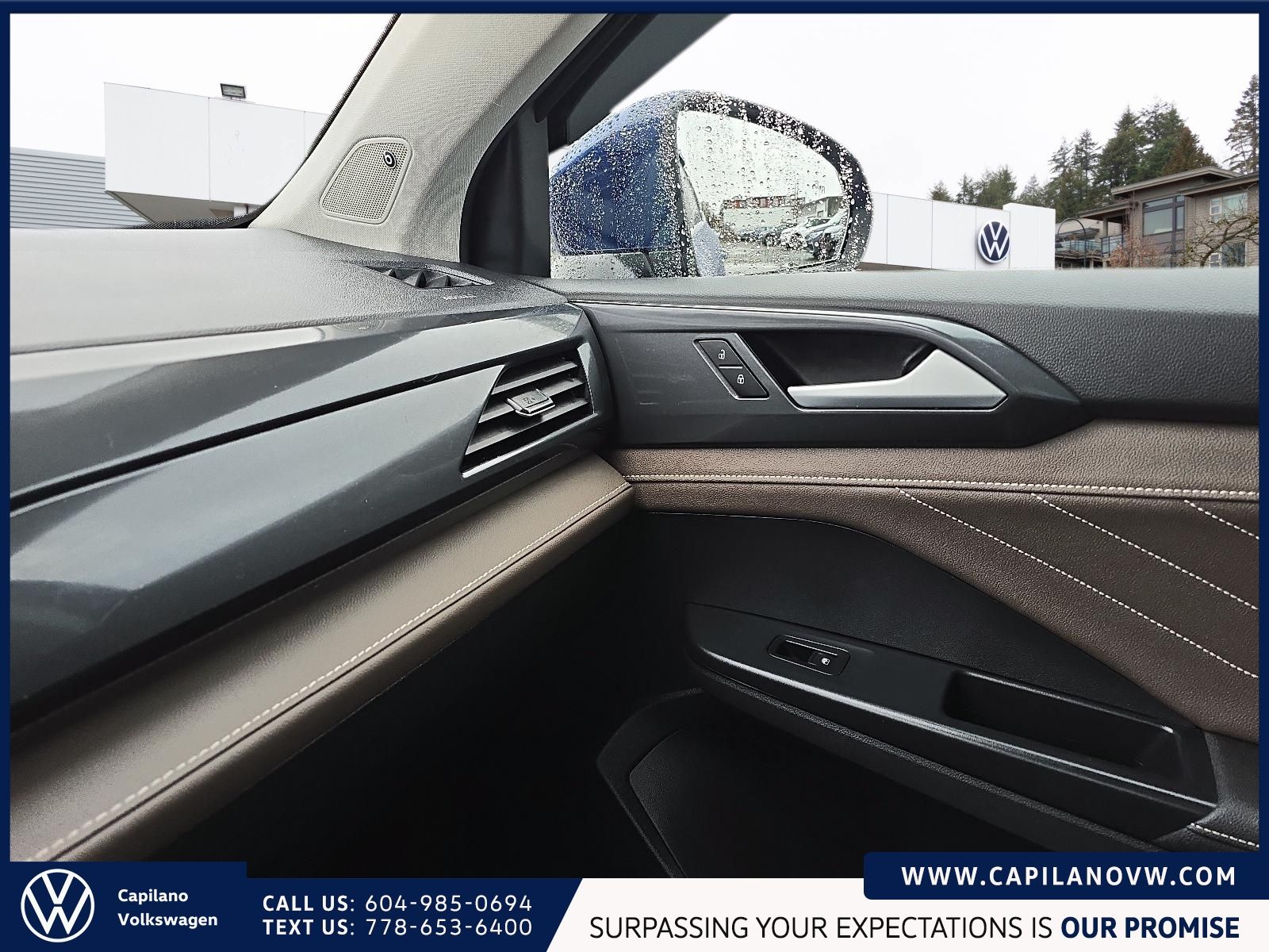 2024 Volkswagen Taos Highline 4MOTION Just Arrived! Local Vehicle, Low KM, No Accidents