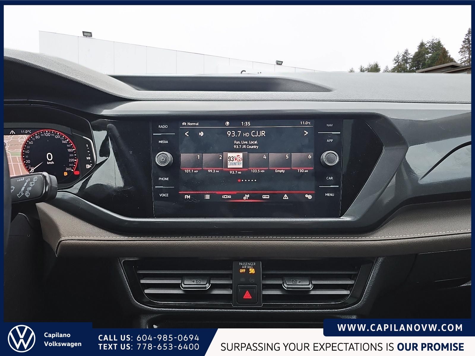 2024 Volkswagen Taos Highline 4MOTION Just Arrived! Local Vehicle, Low KM, No Accidents