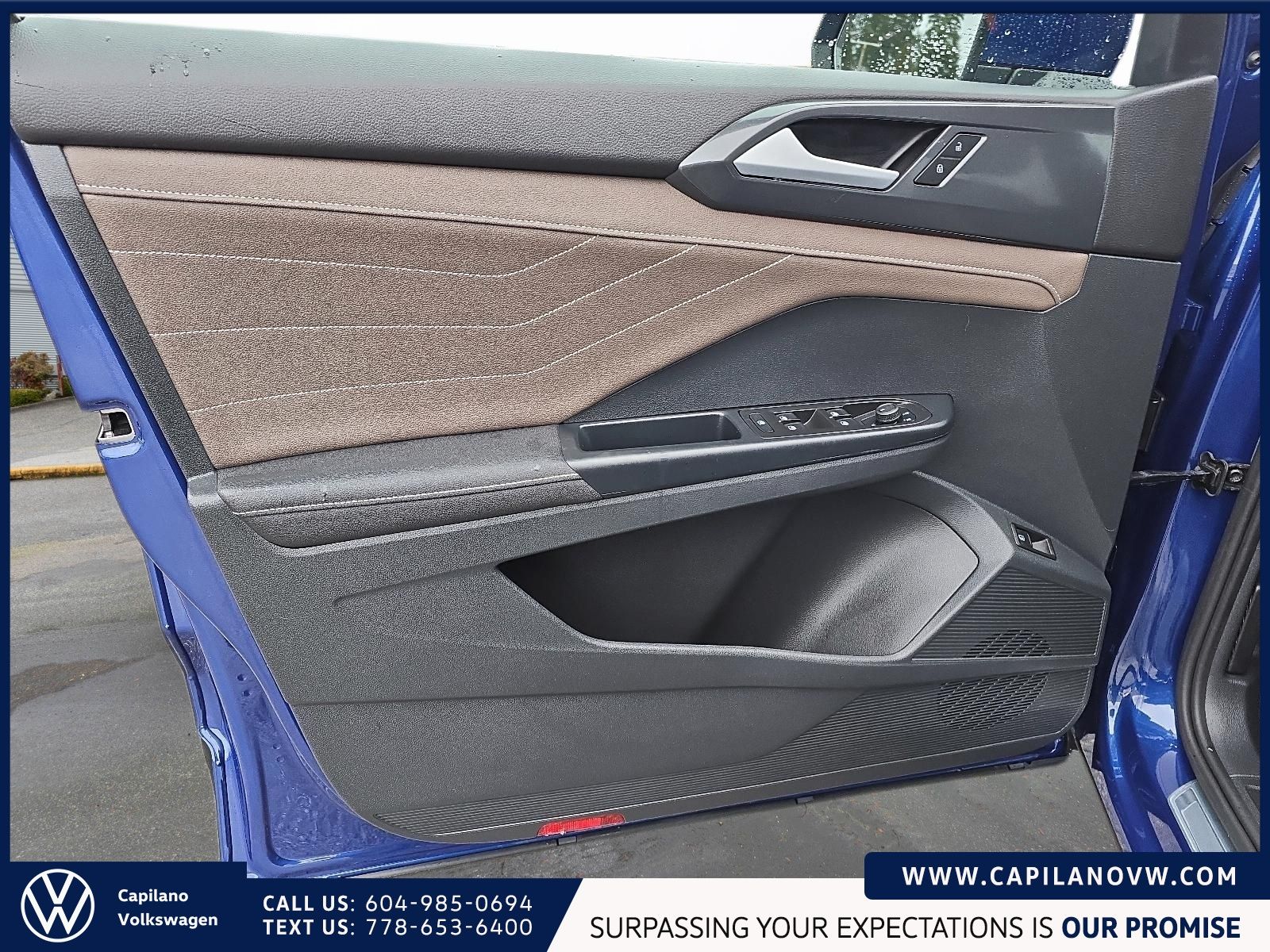 2024 Volkswagen Taos Highline 4MOTION Just Arrived! Local Vehicle, Low KM, No Accidents