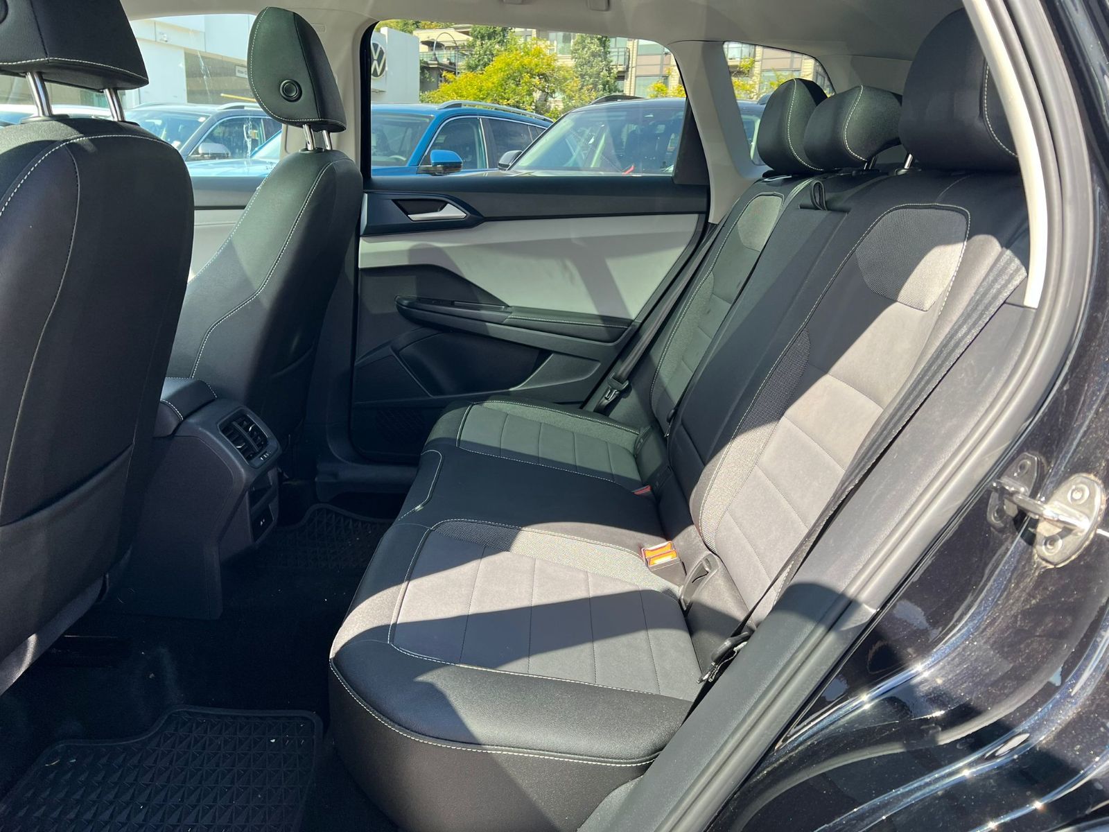 Photo 2024 Volkswagen Taos Comfortline #8