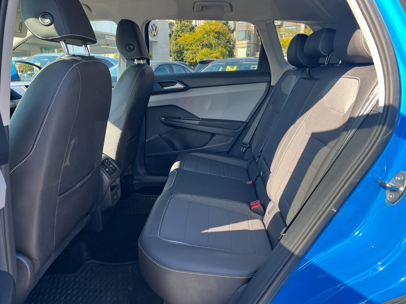 Photo 2024 Volkswagen Taos Comfortline #8
