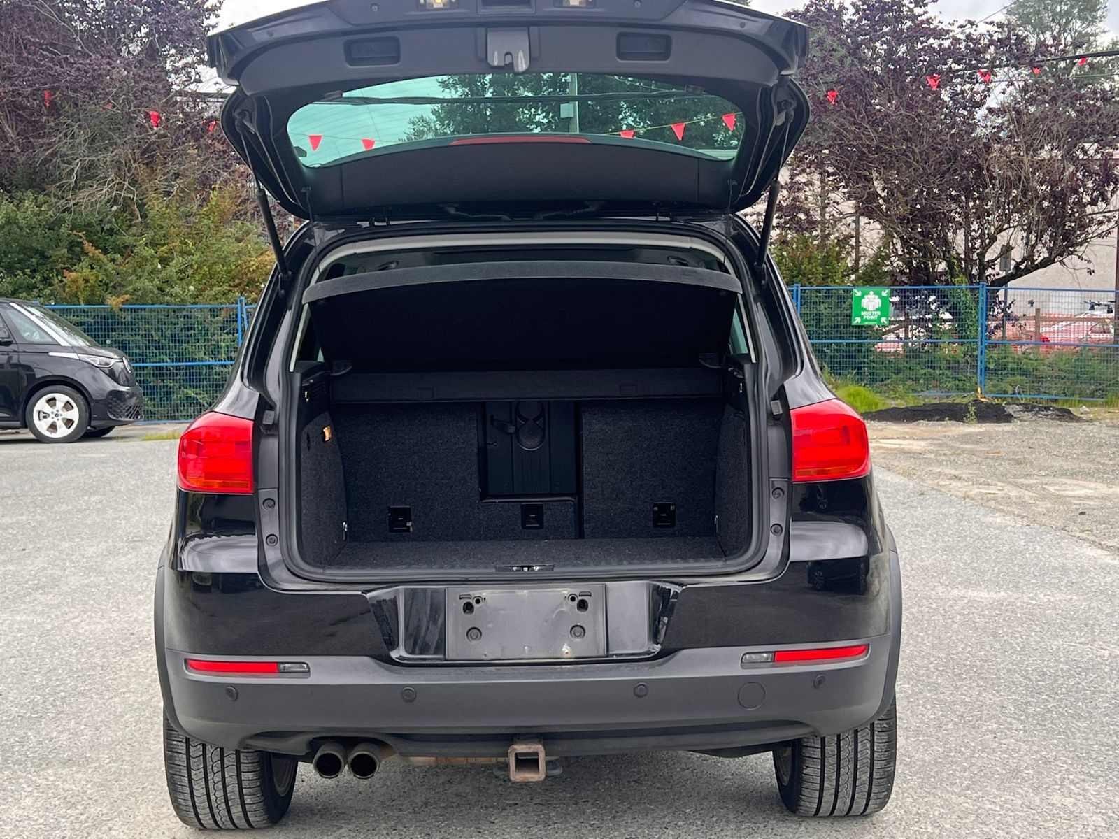 2012 Volkswagen Tiguan Highline Automatic 4MOTION Sport Package | Technology Package