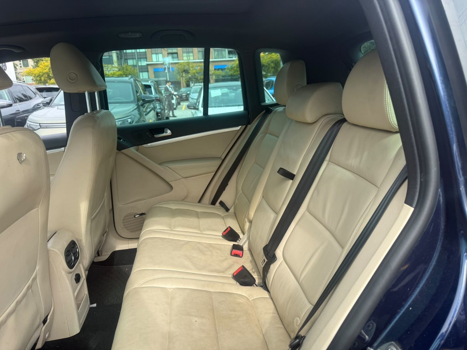 Photo 2014 Volkswagen Tiguan Highline 4MOTION | R Line Package #7