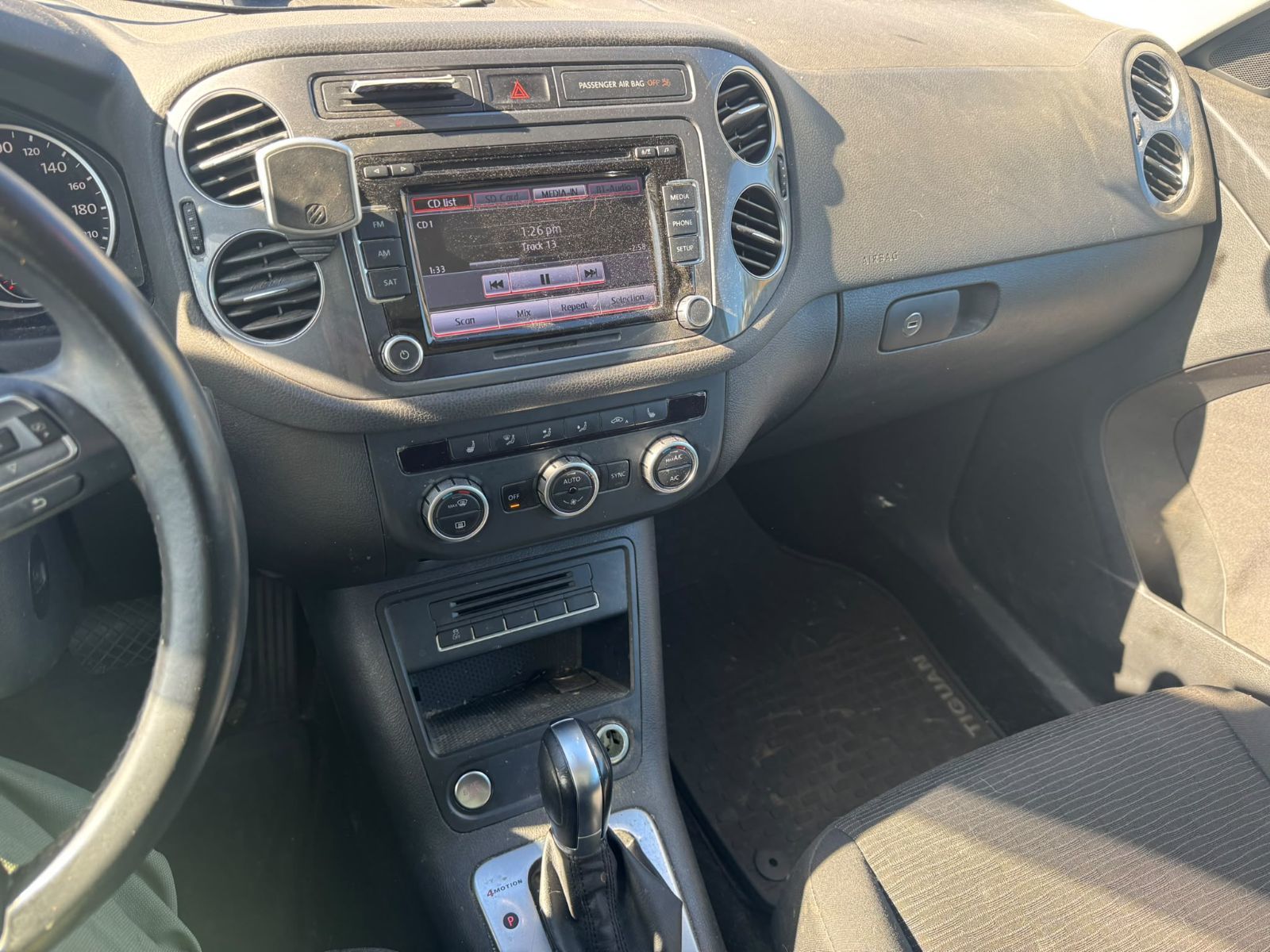 Photo 2015 Volkswagen Tiguan #8