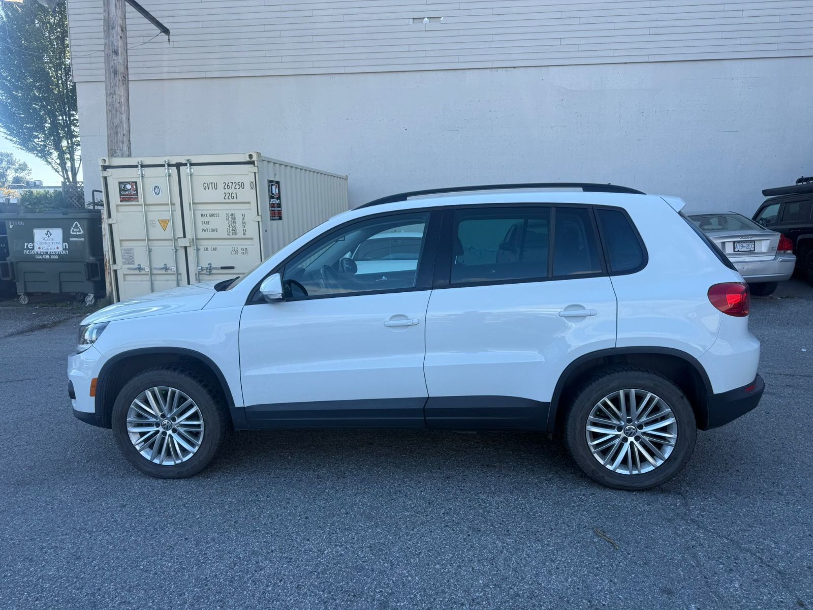 Photo 2016 Volkswagen Tiguan 2.0T Special Edition #5