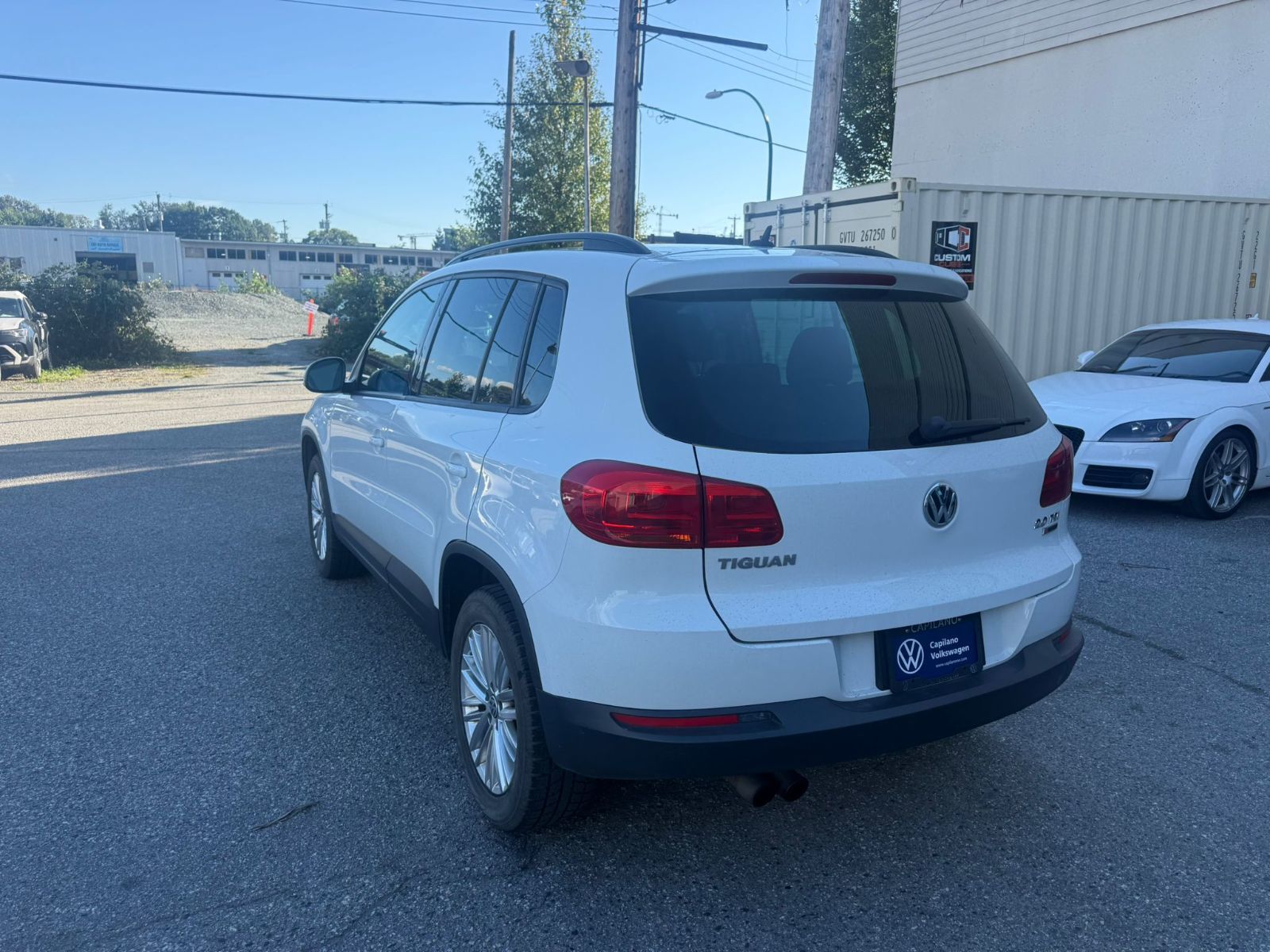 Photo 2016 Volkswagen Tiguan 2.0T Special Edition #3