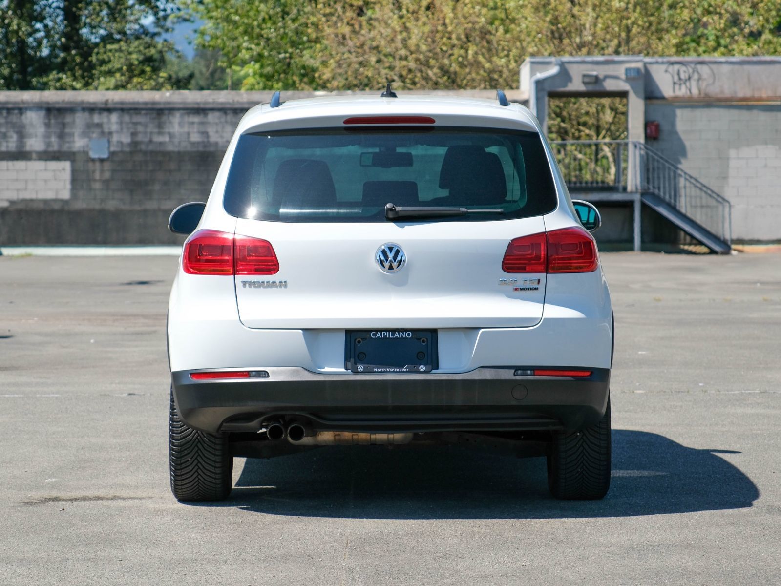 2017 Volkswagen Tiguan Wolfsburg Edition 2.0T 6sp at w/Tip 4M
