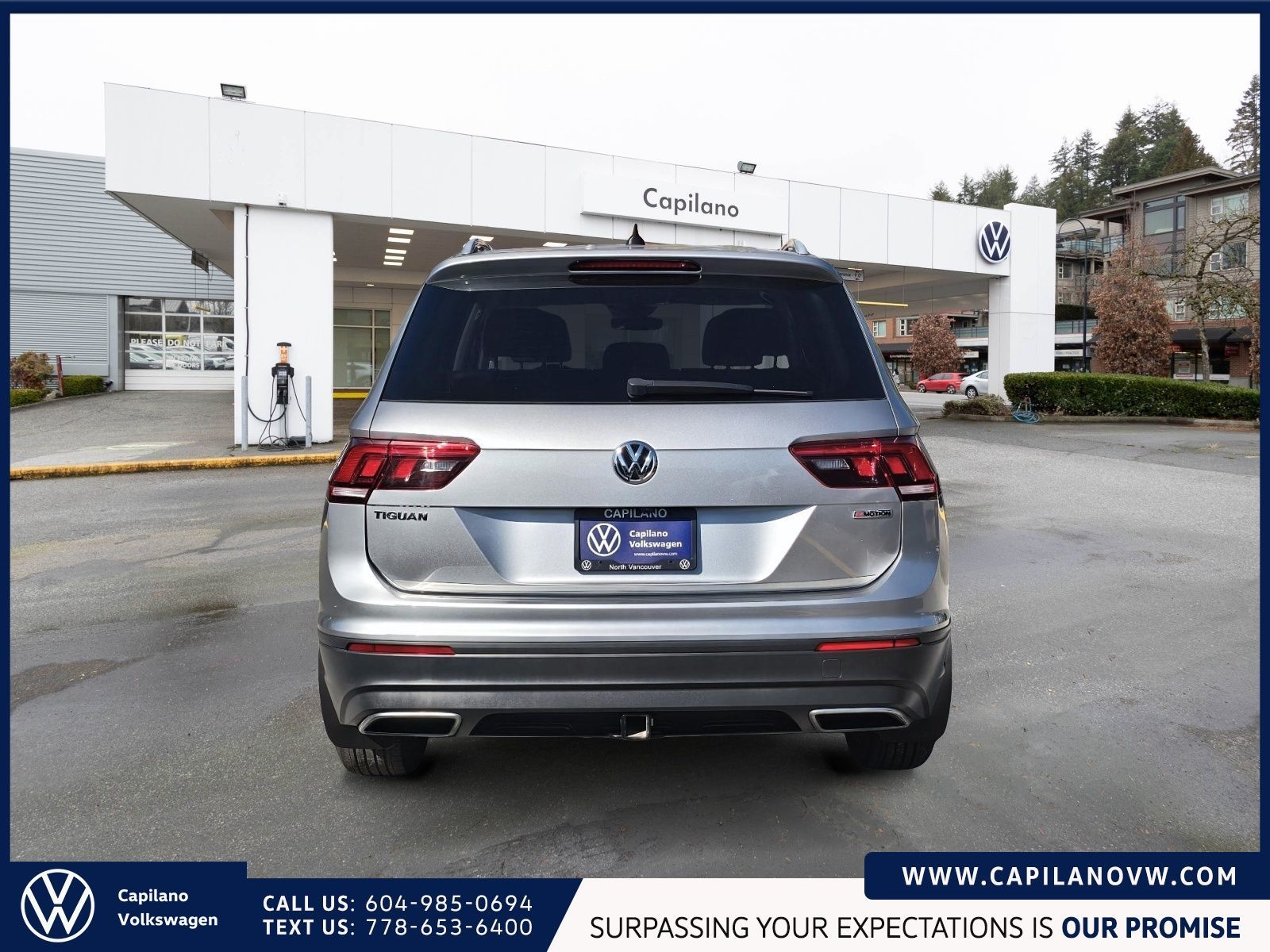 Photo 2020 Volkswagen Tiguan iQ Drive 2.0T 4MOTION | Panoramic Sunroof #5