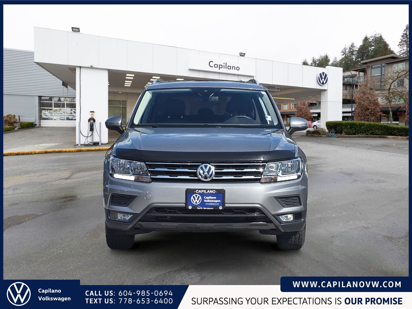Photo 2020 Volkswagen Tiguan iQ Drive 2.0T 4MOTION | Panoramic Sunroof #2