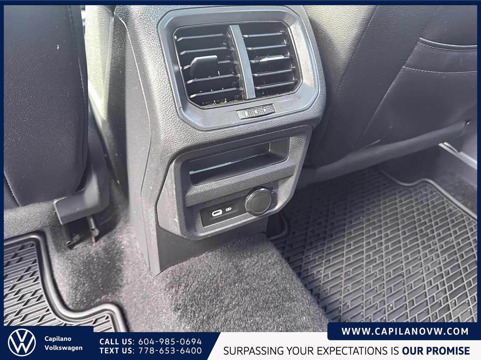 2021 Volkswagen Tiguan Comfortline 4MOTION | Panoramic Sunroof Just Arrived! Local Vehicle, One Owner, No Accidents