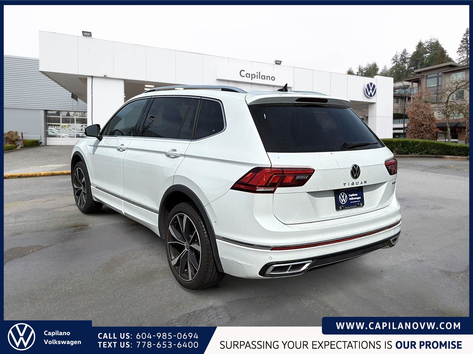 2022 Volkswagen Tiguan Highline R-Line 4MOTION Just Arrived! Local, One Owner, Fully Equipped, Low KM!