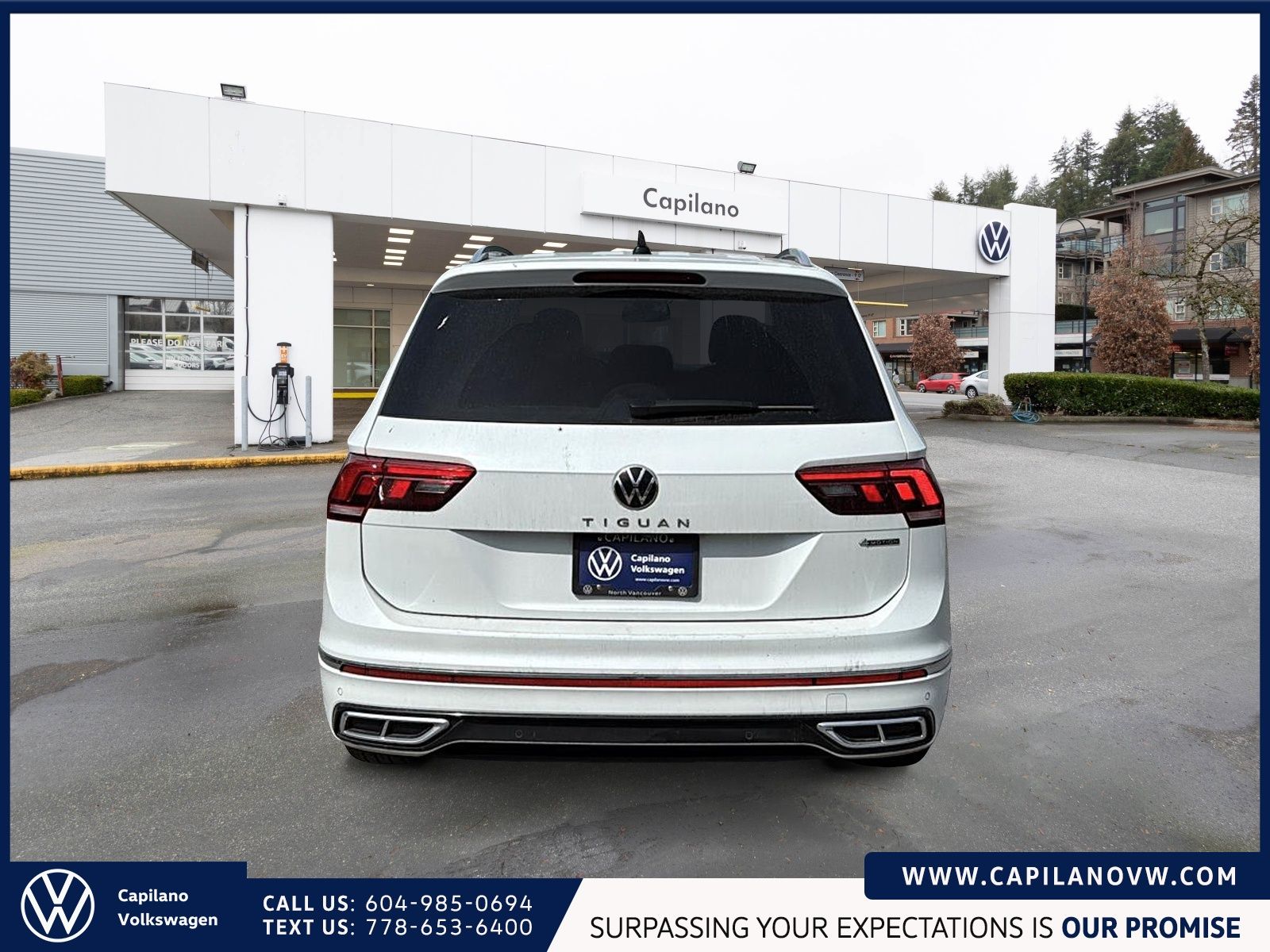 2022 Volkswagen Tiguan Highline R-Line 4MOTION Just Arrived! Local, One Owner, Fully Equipped, Low KM!