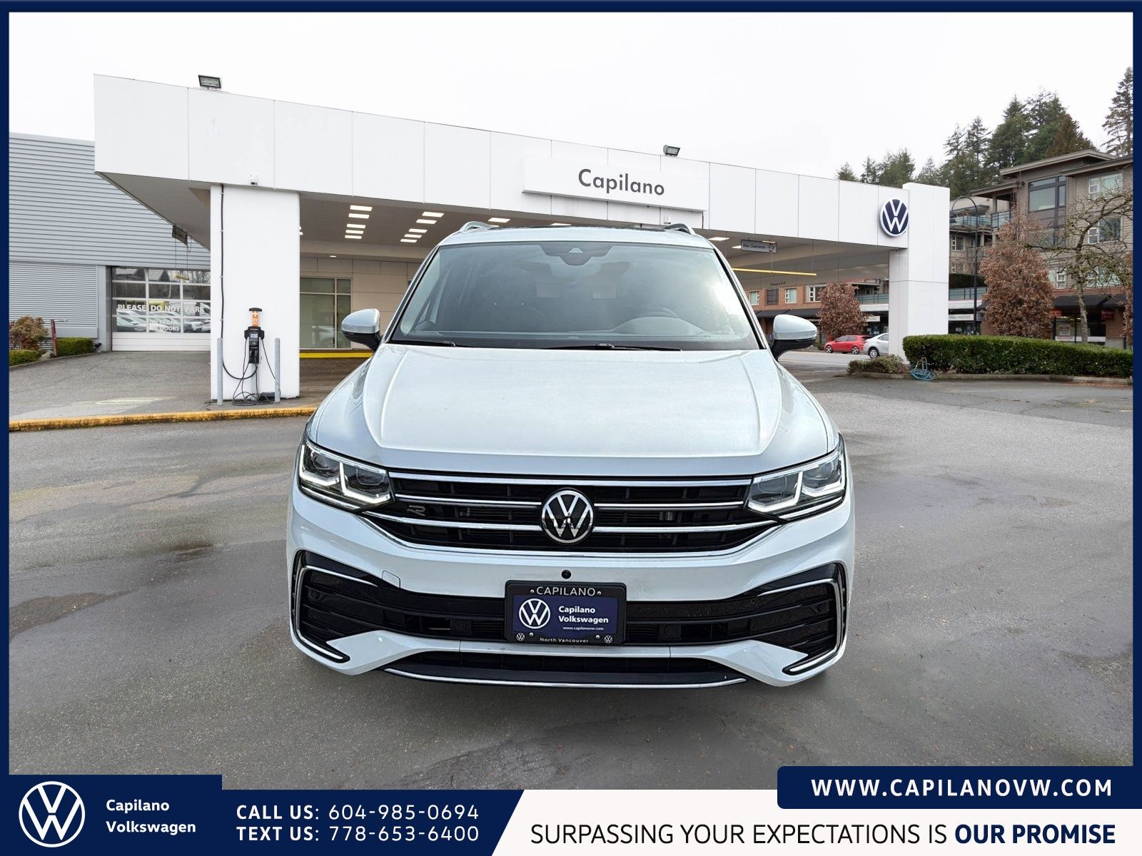2022 Volkswagen Tiguan Highline R-Line 4MOTION Just Arrived! Local, One Owner, Fully Equipped, Low KM!